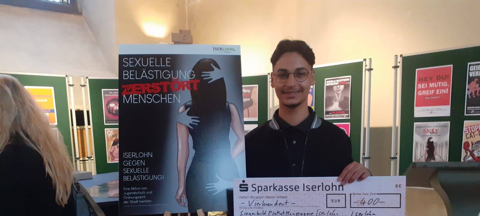 Sieger Plakatwettbewerb "sexuelle Belästigung"