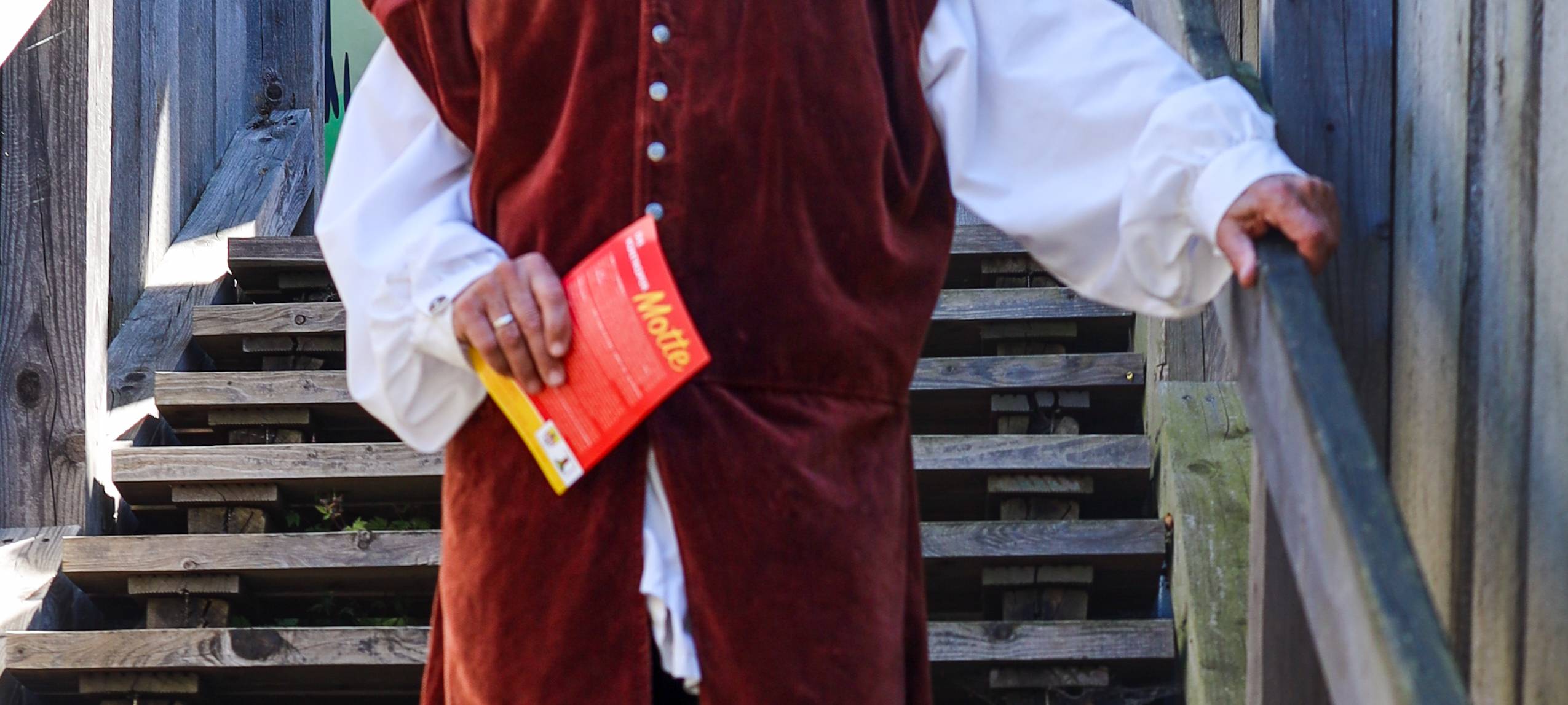 Mittelalterliche Hochzeit auf der Motte in Neuenrade