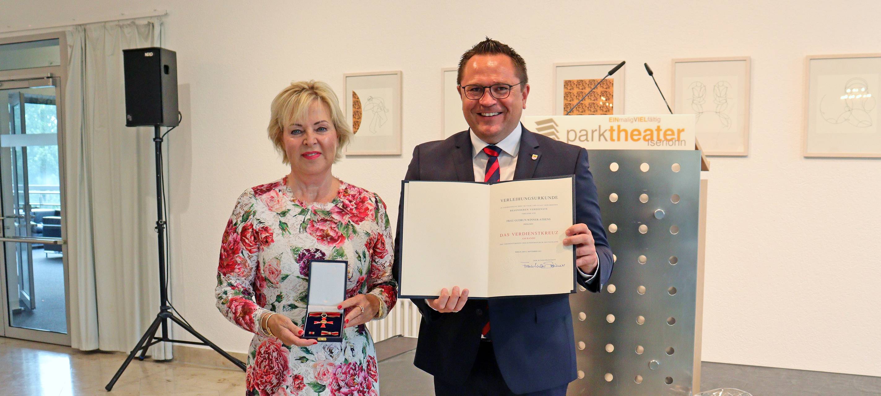 Bundesverdienstkreuz für Winner-Athens aus Iserlohn