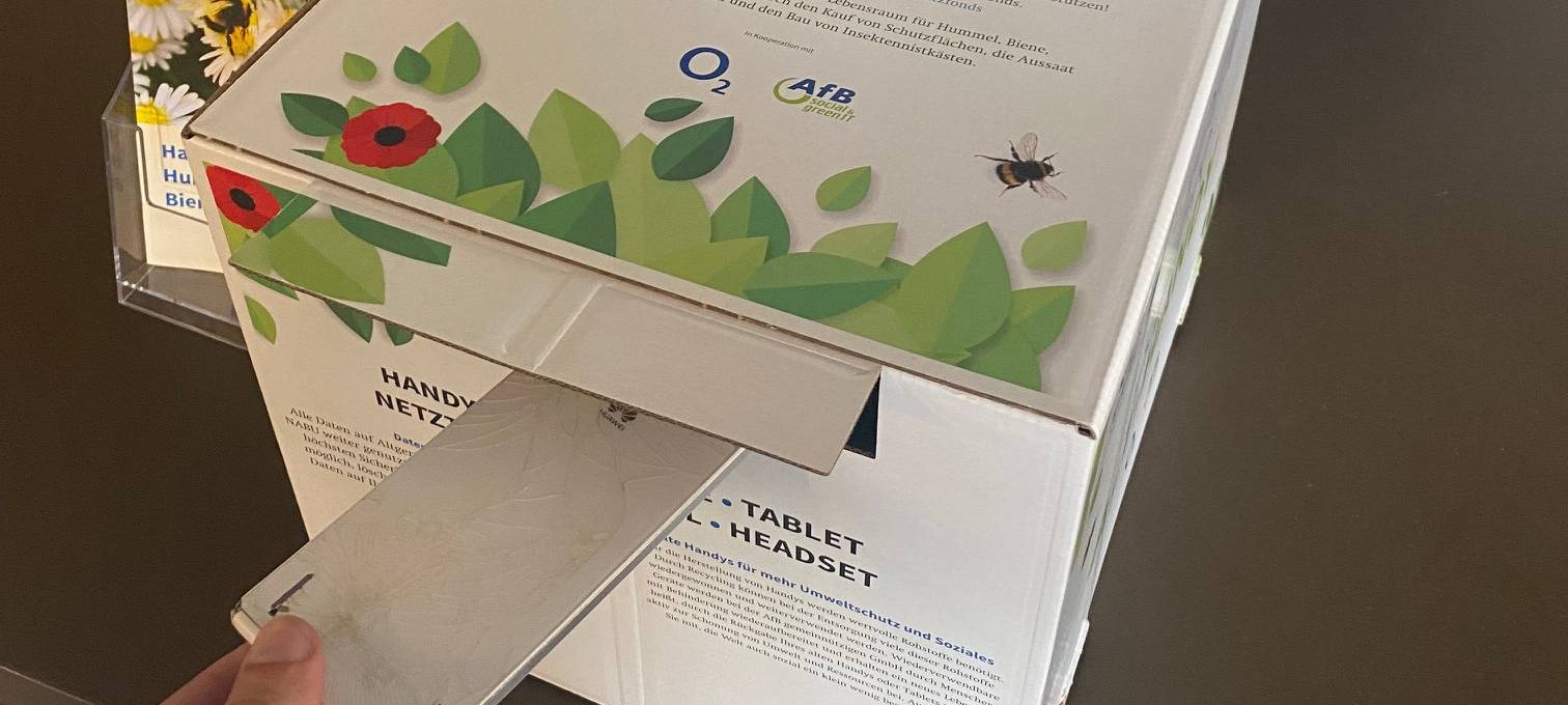 Handys sammeln für Hummeln in Menden