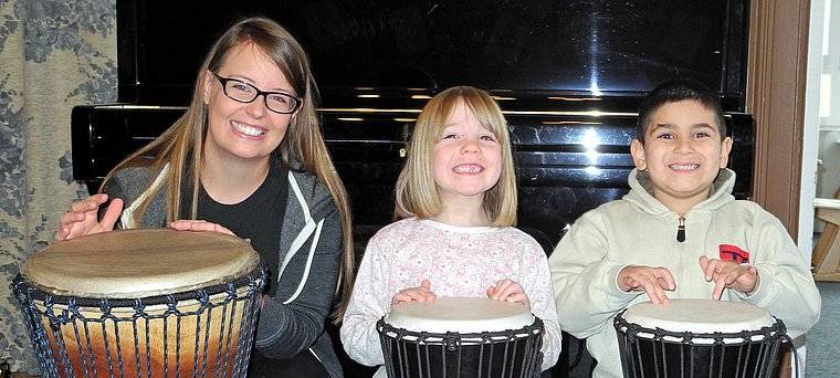 "Trommelhorde" in der Musikschule Iserlohn