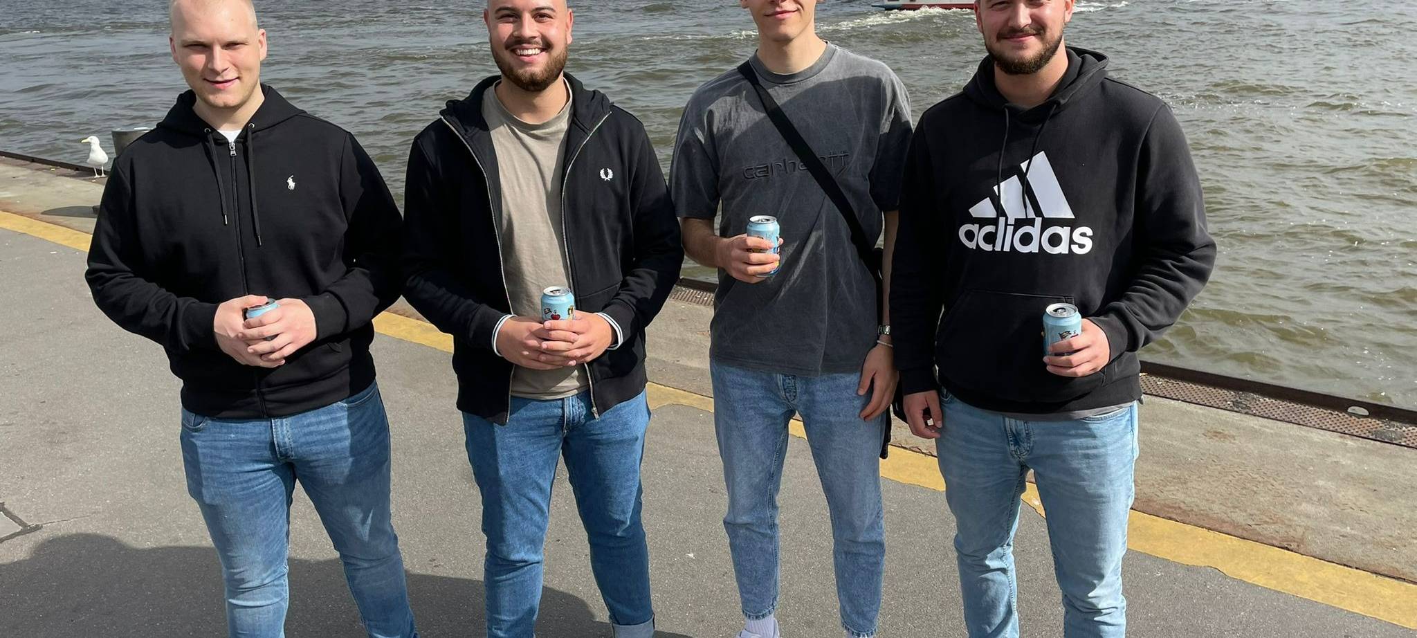 Jungs aus Hamm in Hamburg