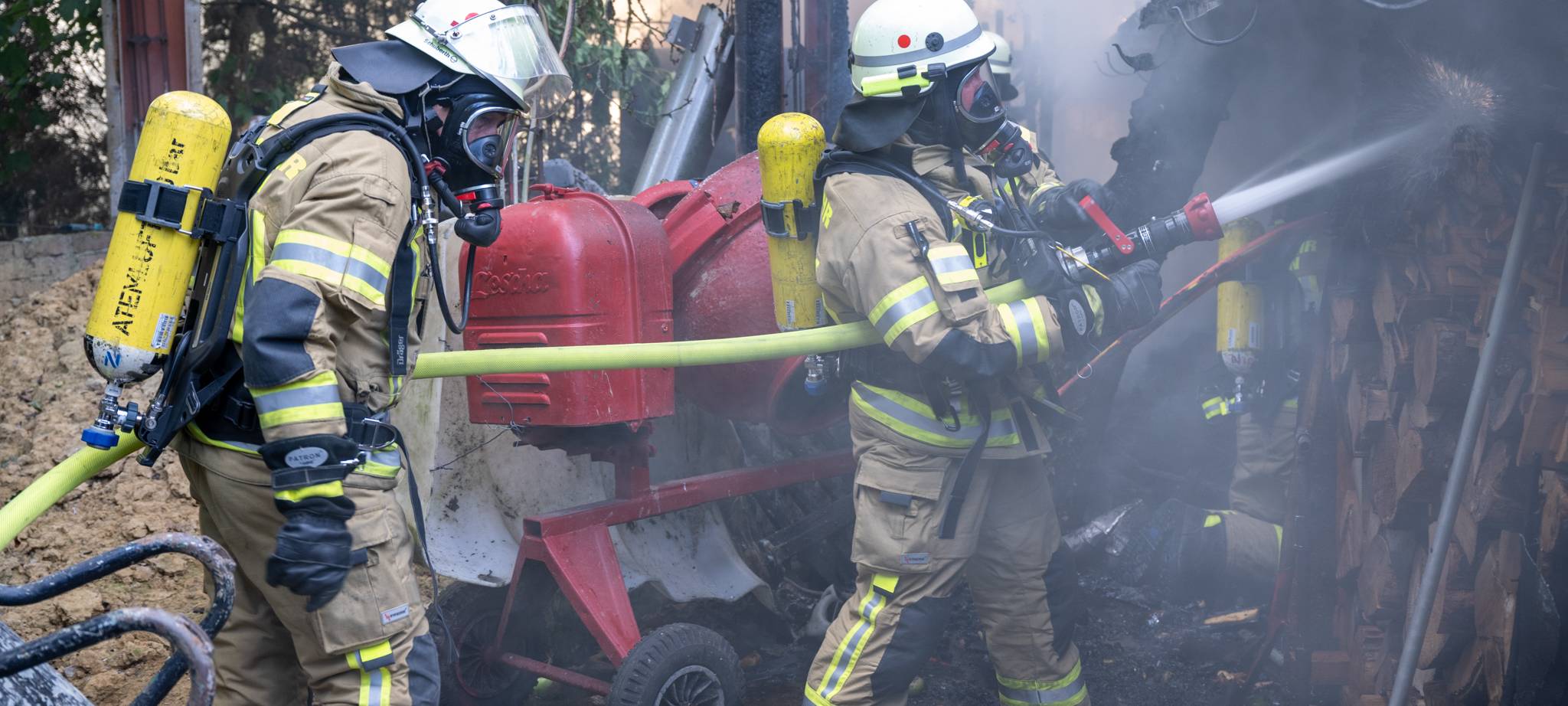 Schuppen brannte in Menden