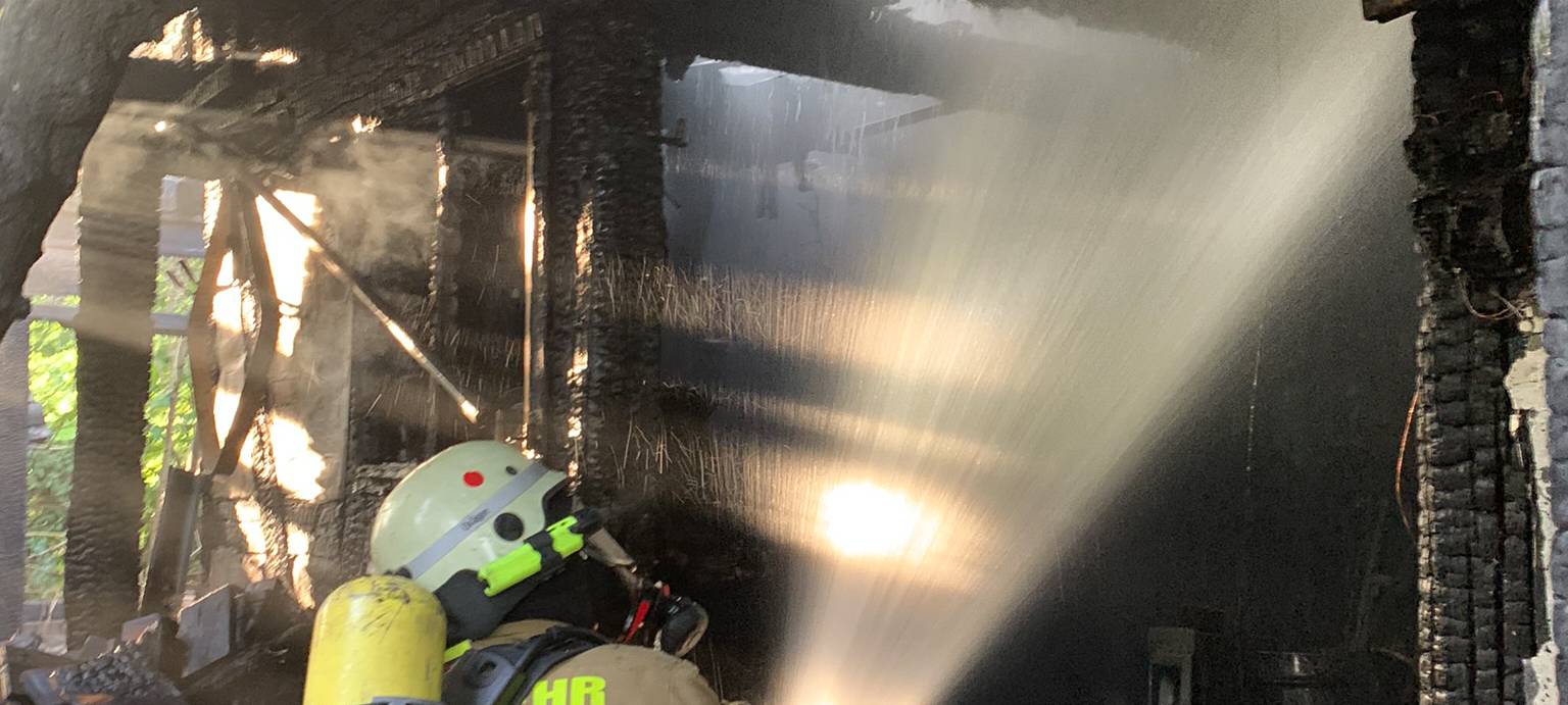 Schuppen brannte in Menden