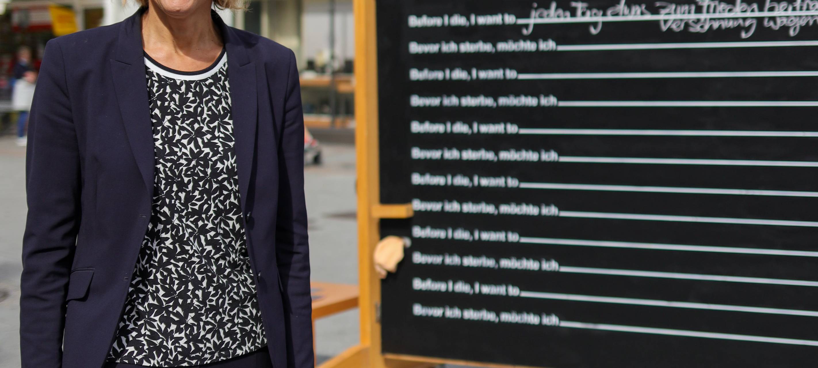 Kunstaktion in Iserlohn auf dem alten Rathausplatz