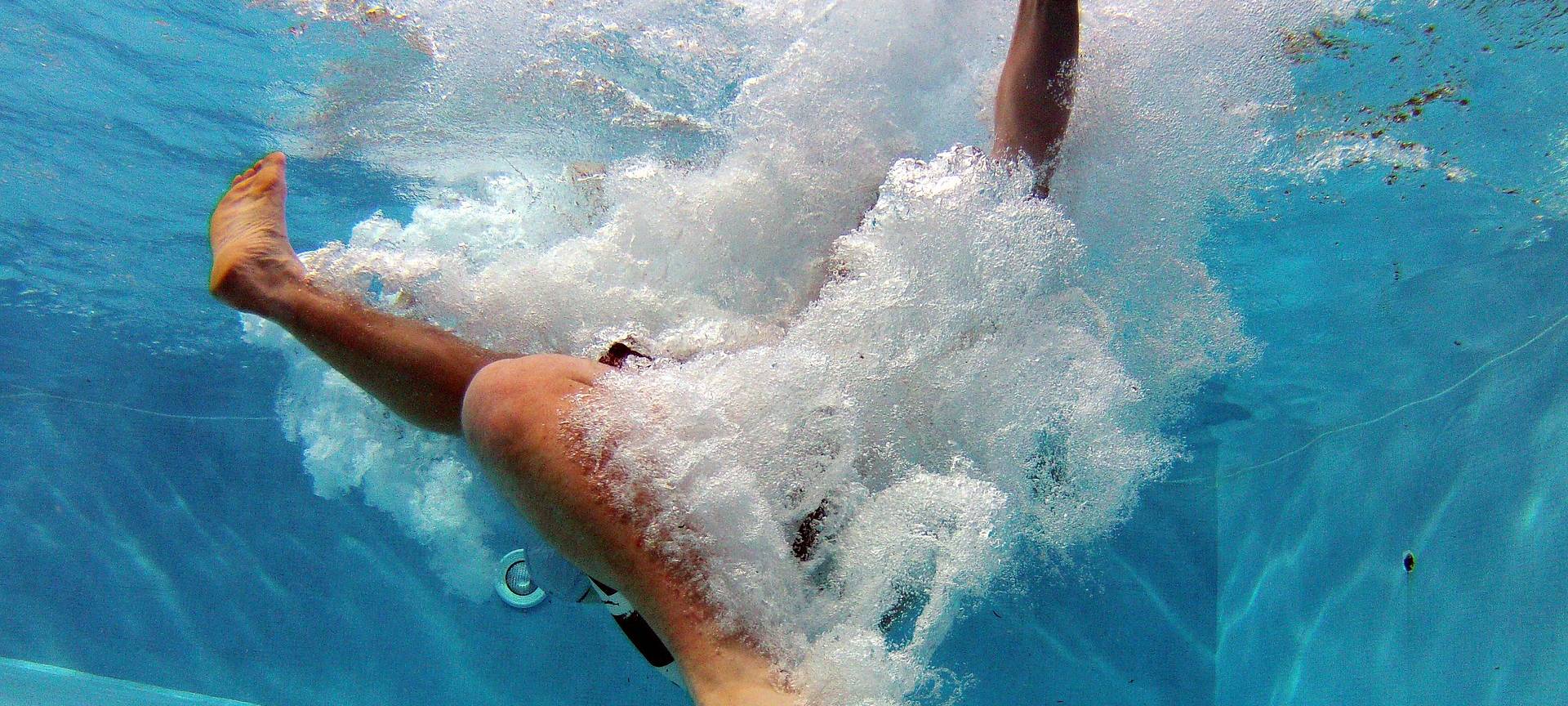 Mendener Hallenbad feiert Poolparty