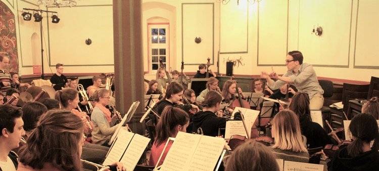 Nachwuchsmusiker aus MK gesucht