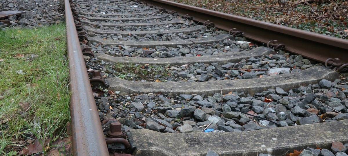 Wichtiger Bahnübergang in Menden gesperrt