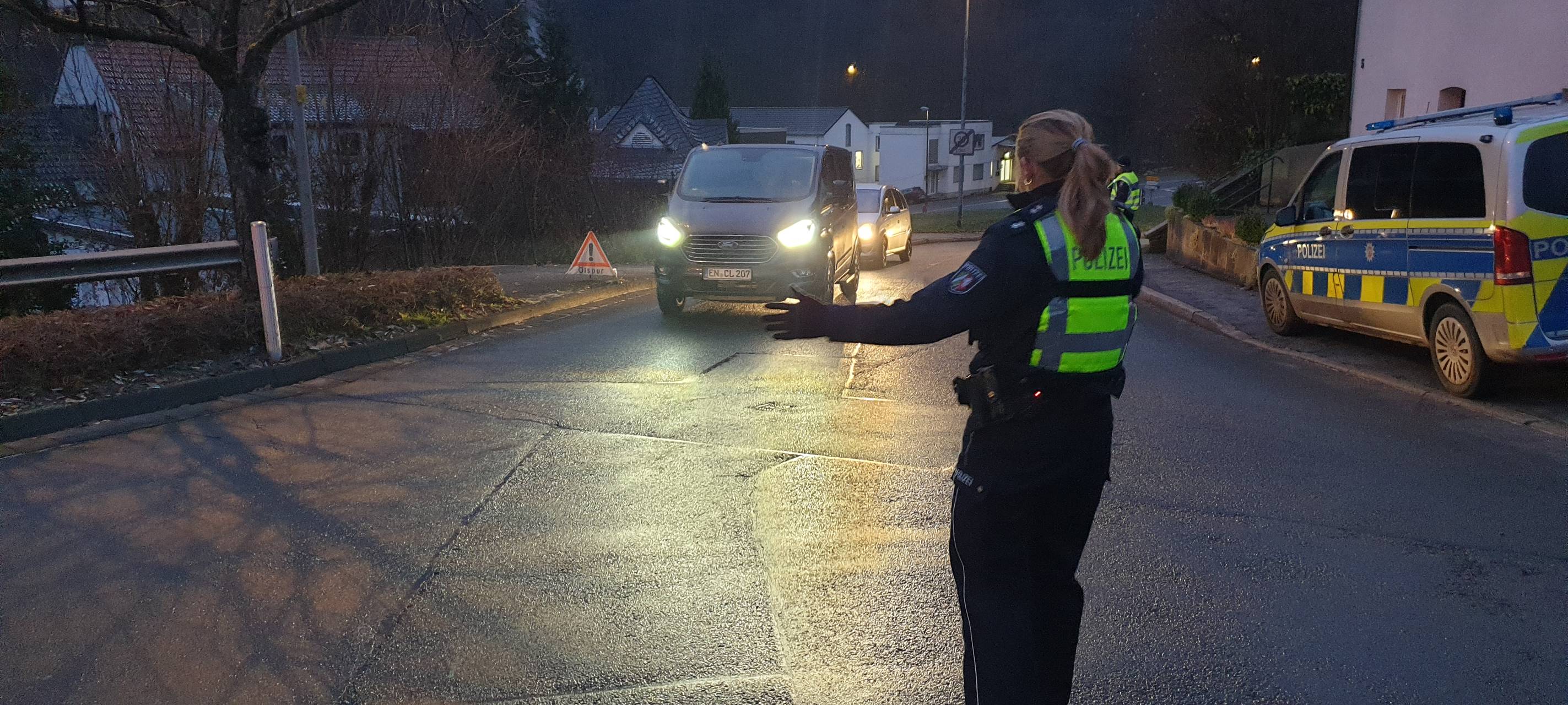 Lüdenscheid: Polizei kontrolliert Autos vor Kitas