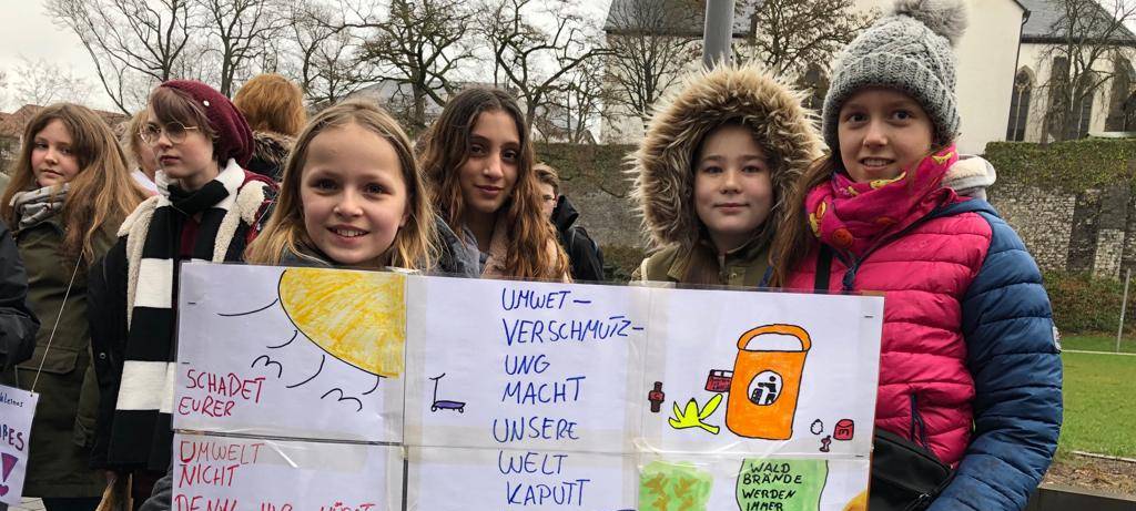 Grüne: Schüler wegen Klimaschutz-Demos nicht bestrafen!