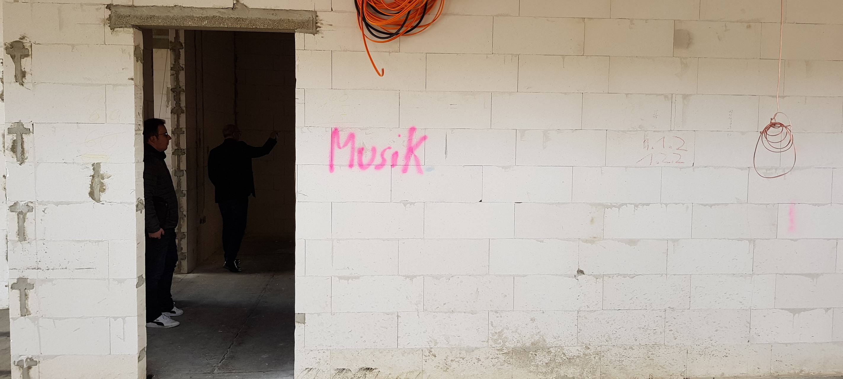 R-Café in Letmathe zum Sommeranfang fertig