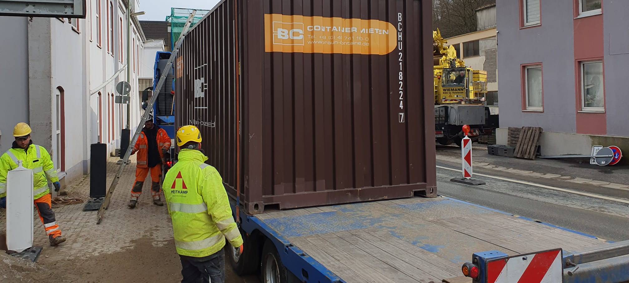 Containerschutzwall an A45 Rahmedetalbrücke in Lüdenscheid