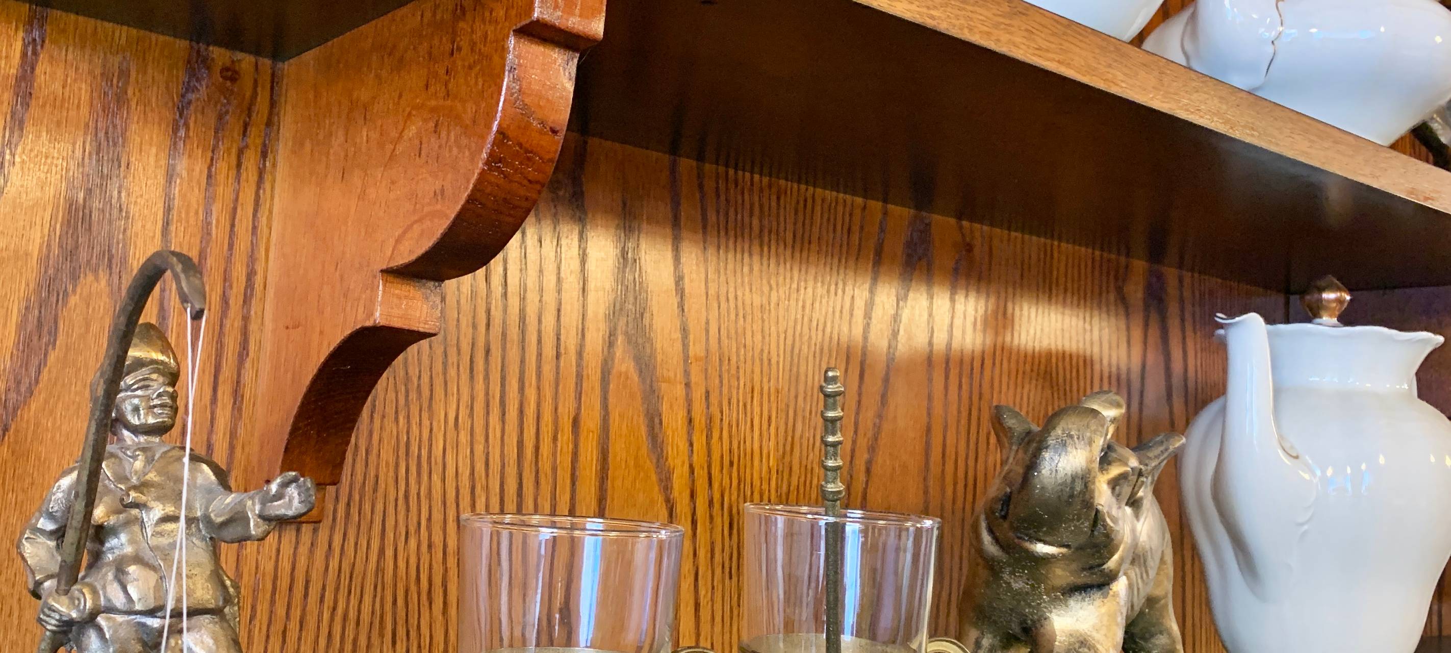 Kneipe im 60er Jahre-Stil als Treffpunkt