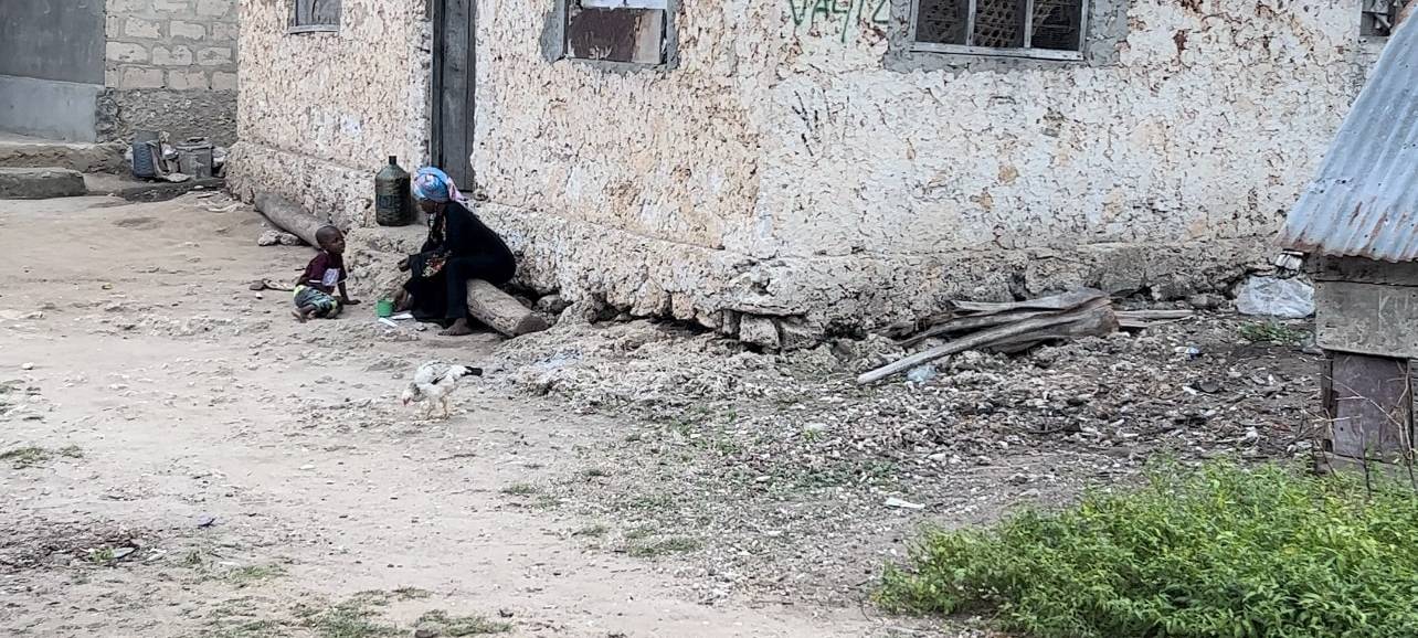 Iserlohnerin unterrichtet auf Sansibar