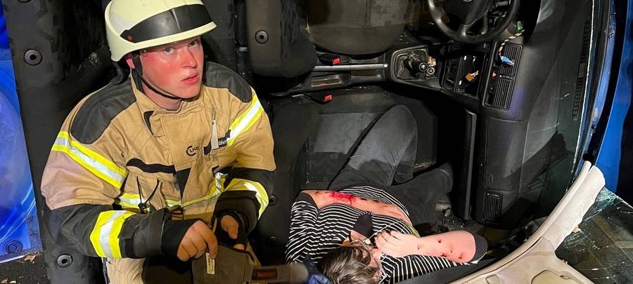 Großangelegte Feuerwehrübung im Hestenbergtunnel in Plettenberg