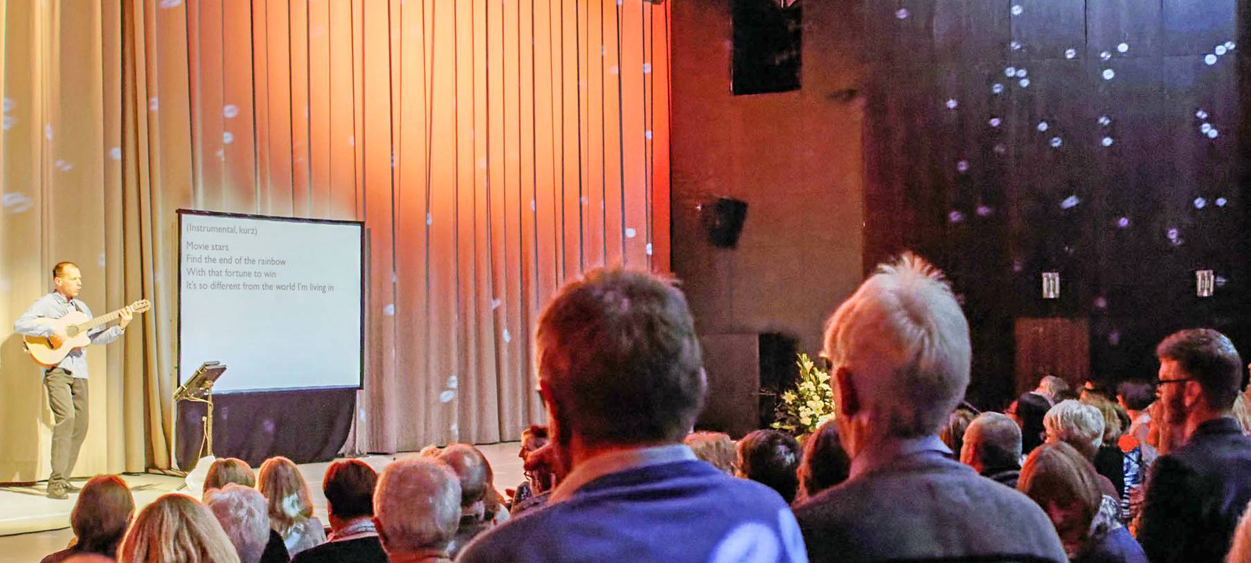MitSingDing - Singen macht glücklich – denn alle singen hit.