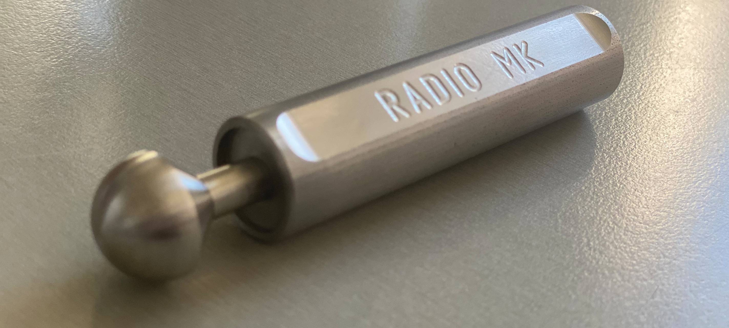 Brötchenbringer in der Werkstatt