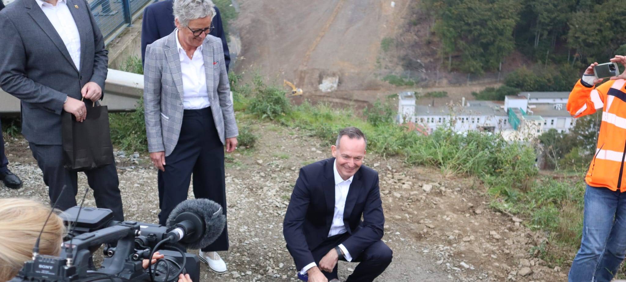 Lüdenscheid: Brückenbau hat begonnen!