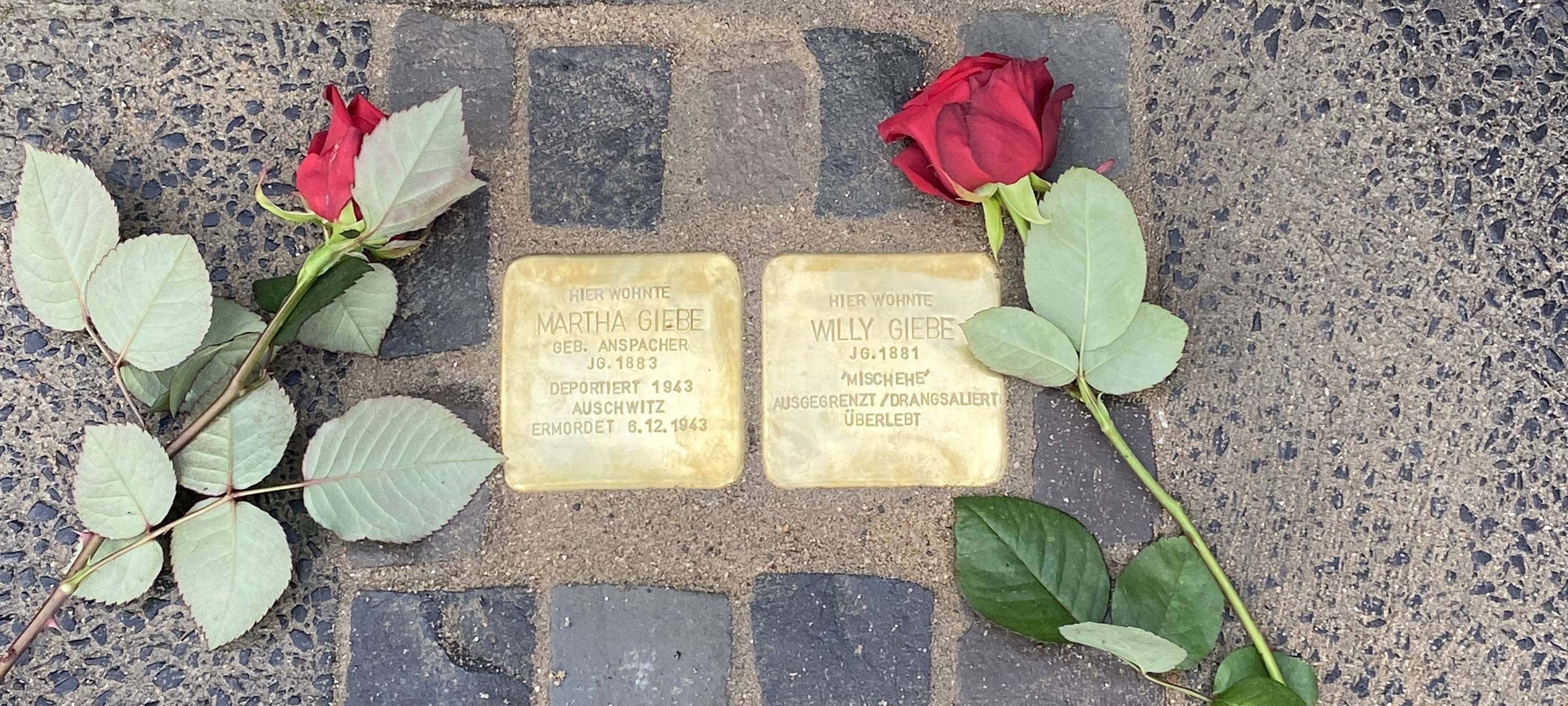 Neue Stolpersteine in Iserlohn verlegt