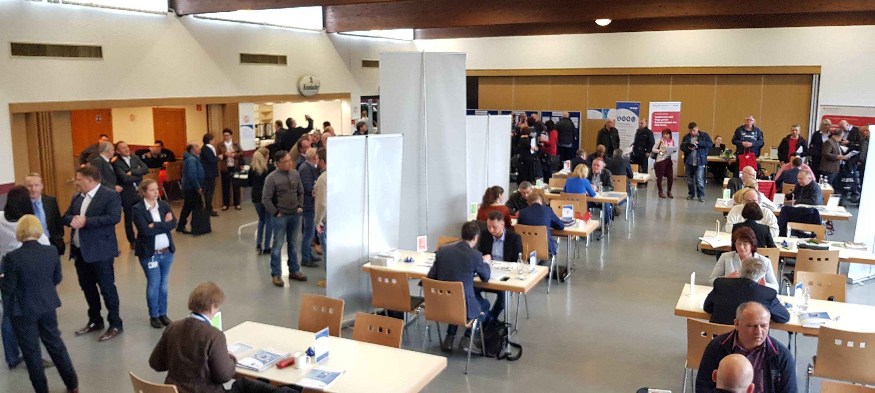 Plettenberg: Job-Speed-Dating für Dura-Beschäftigte