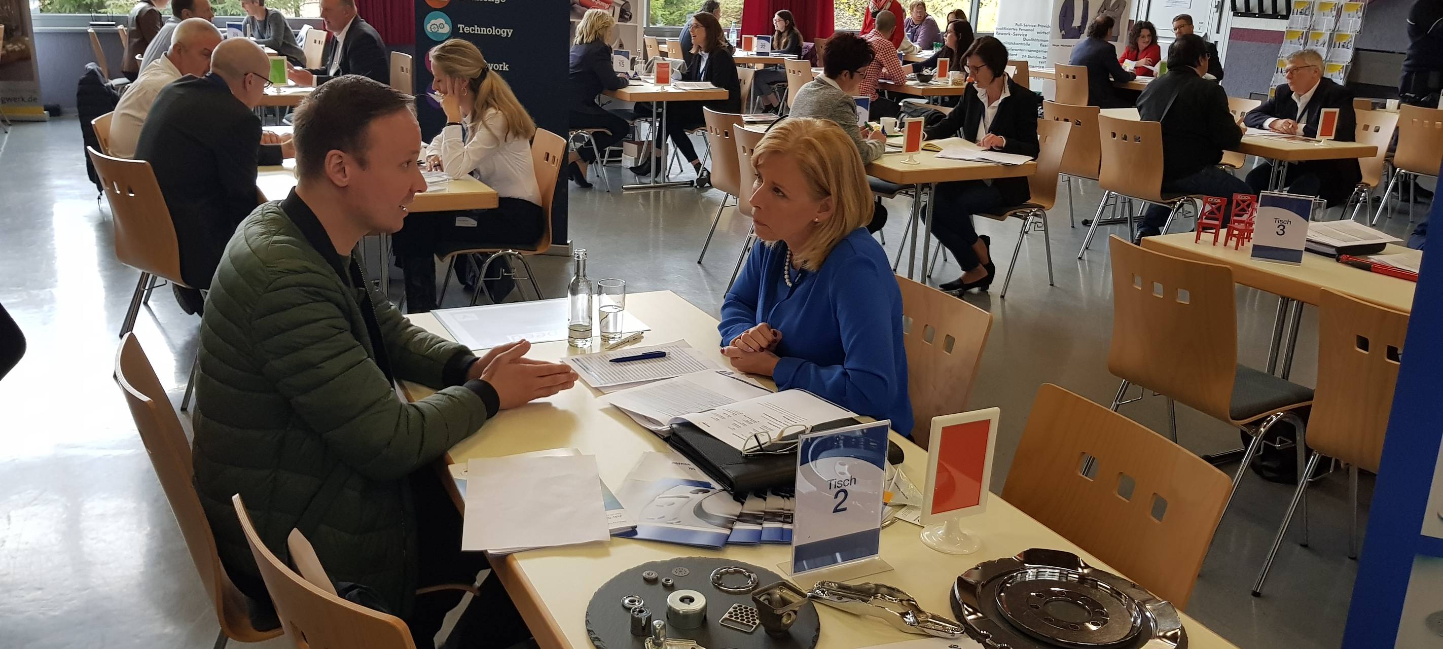 Berufliche Chancen im 10-Minuten-Takt