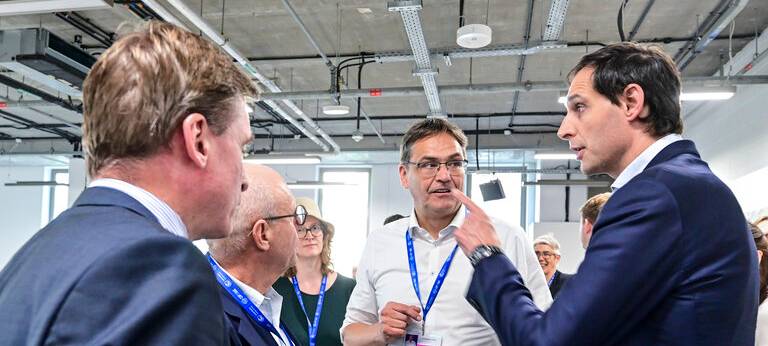 Peter Liese ist zugleich umweltpolitischer Sprecher der größten Fraktion im Europäischen Parlament und war persönlich bei den Gesprächen in Dubai.