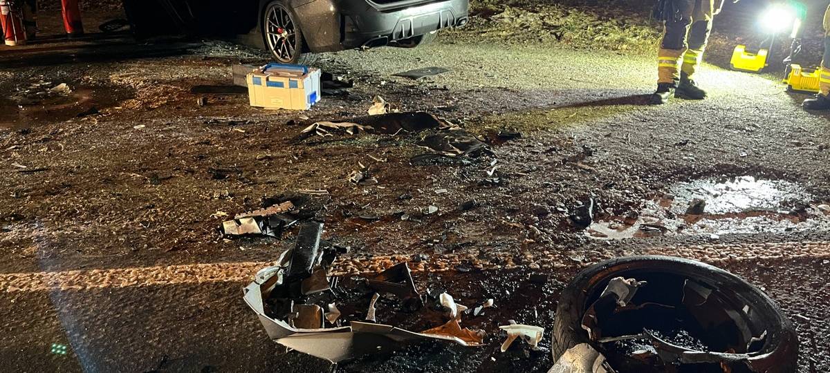 Unfall auf der B515 in Menden: Drohne behindert Rettungshubschrauber