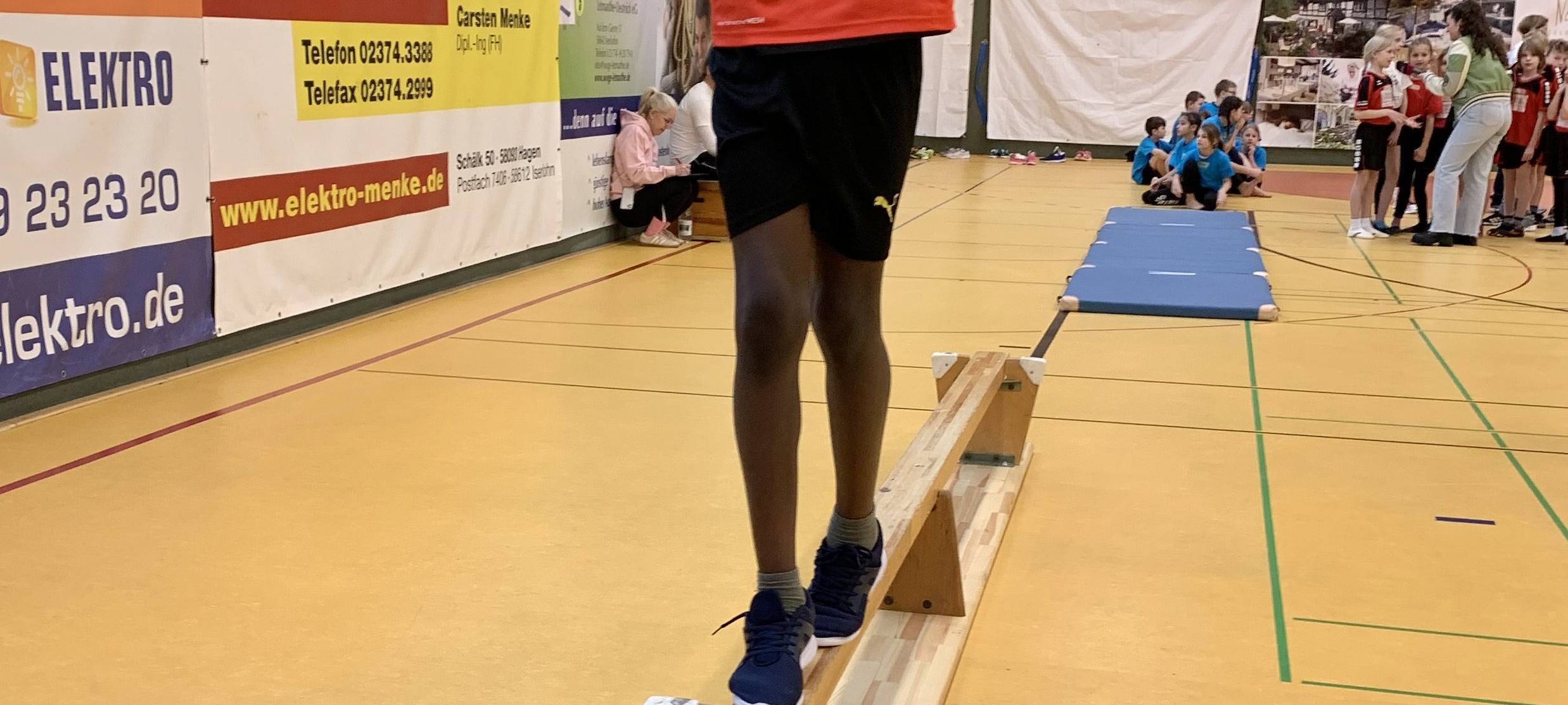 Grundschulen: Kreismeisterschaften im Turnen