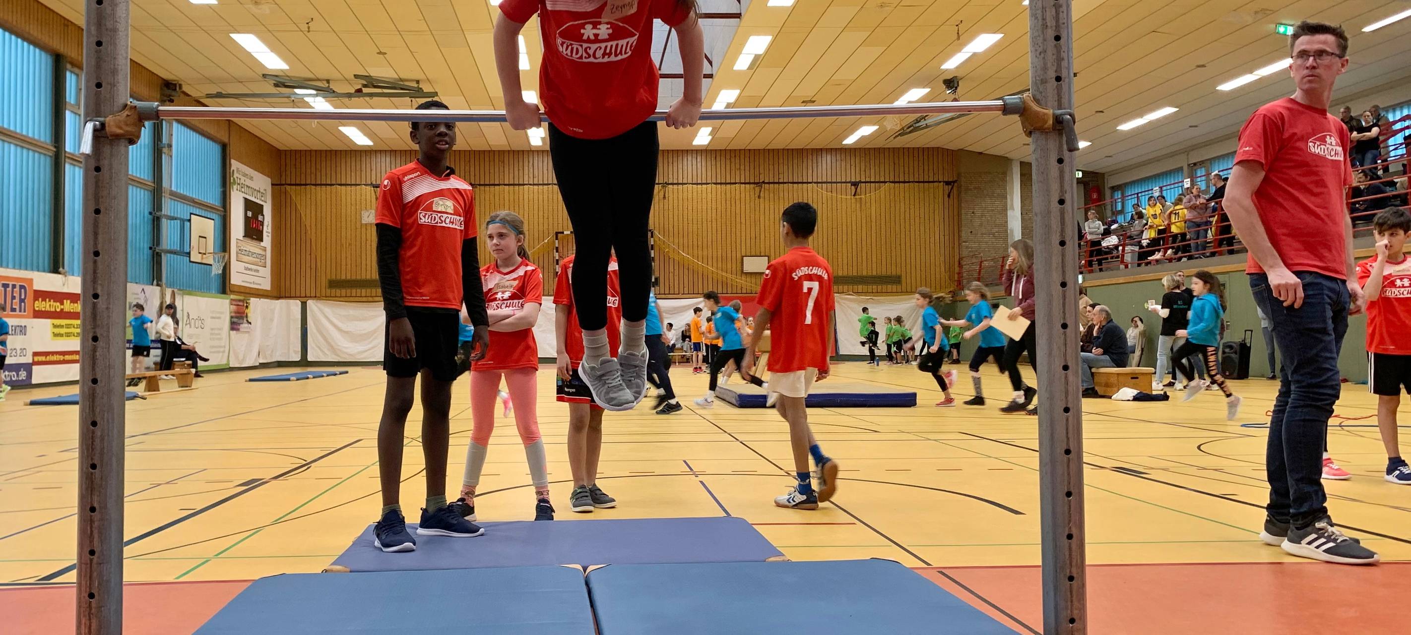 Grundschulen: Kreismeisterschaften im Turnen