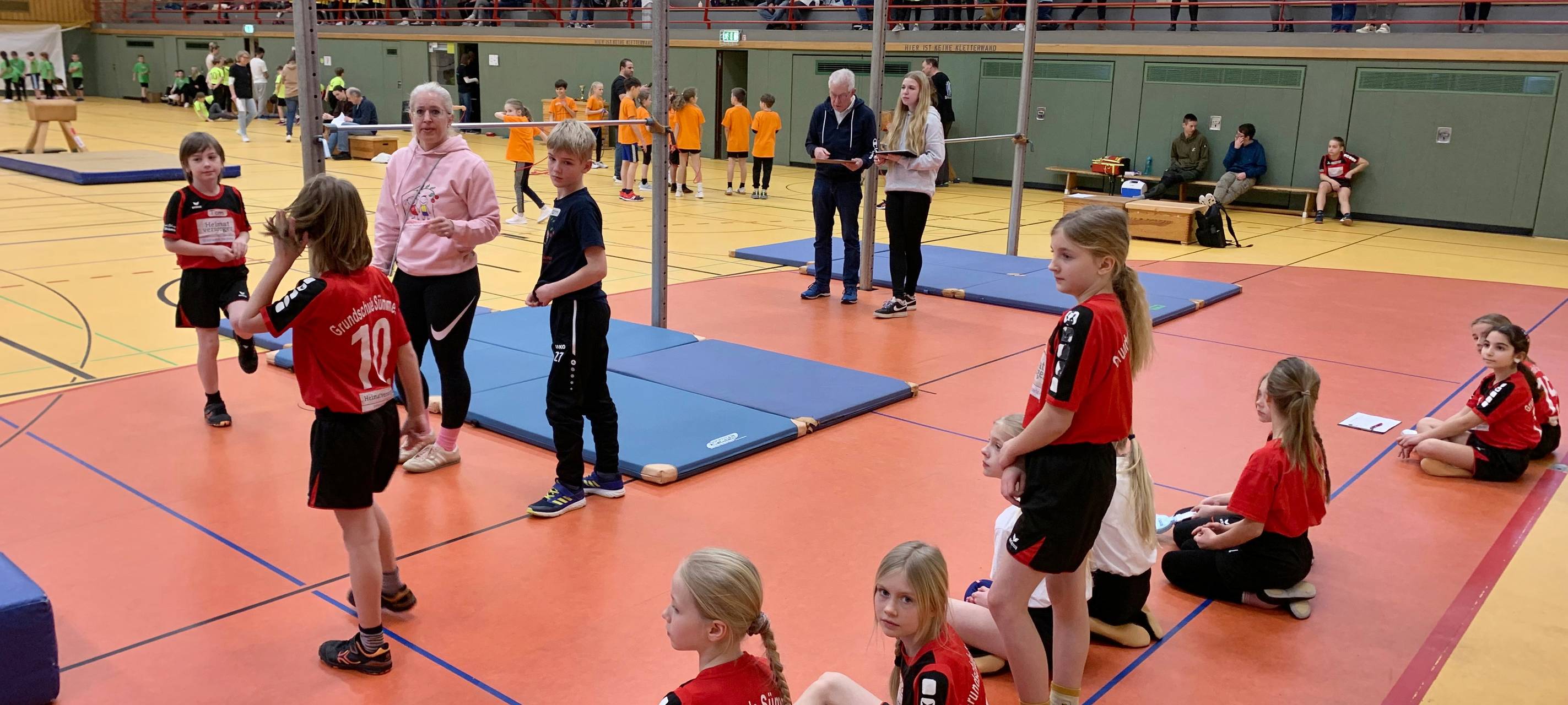 Grundschulen: Kreismeisterschaften im Turnen