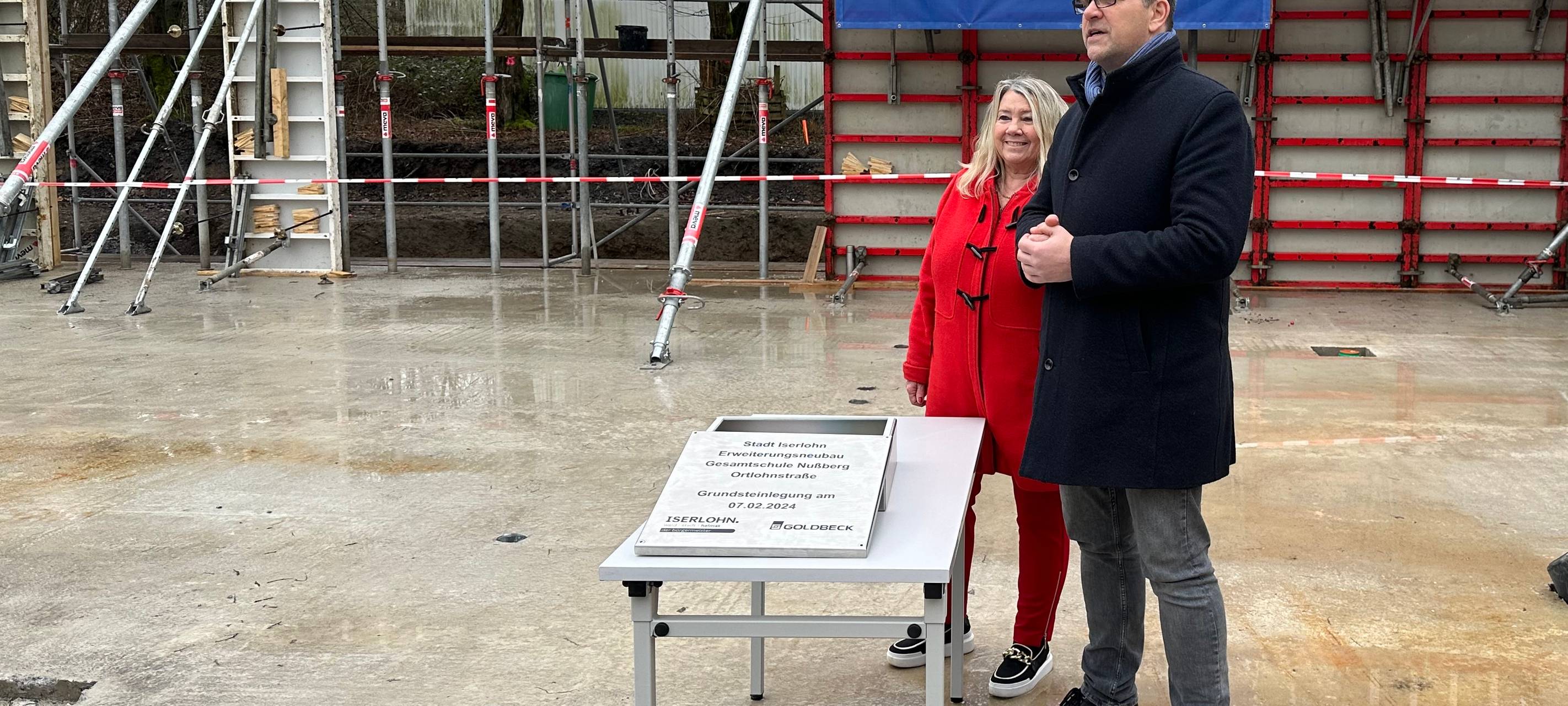 Grundsteinlegung: Gesamtschule in Iserlohn-Nußberg wird erweitert