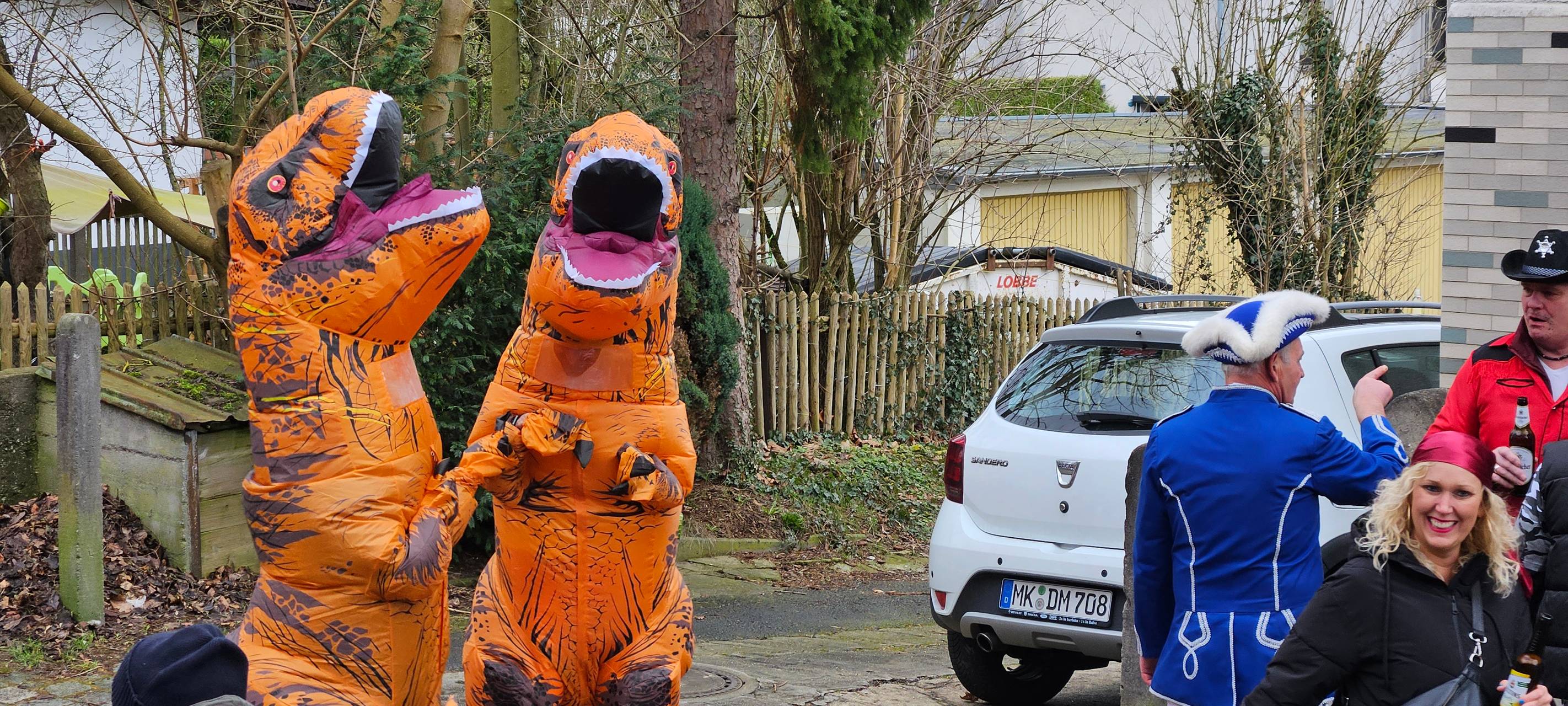 Zehntausende Menschen feiern in Menden