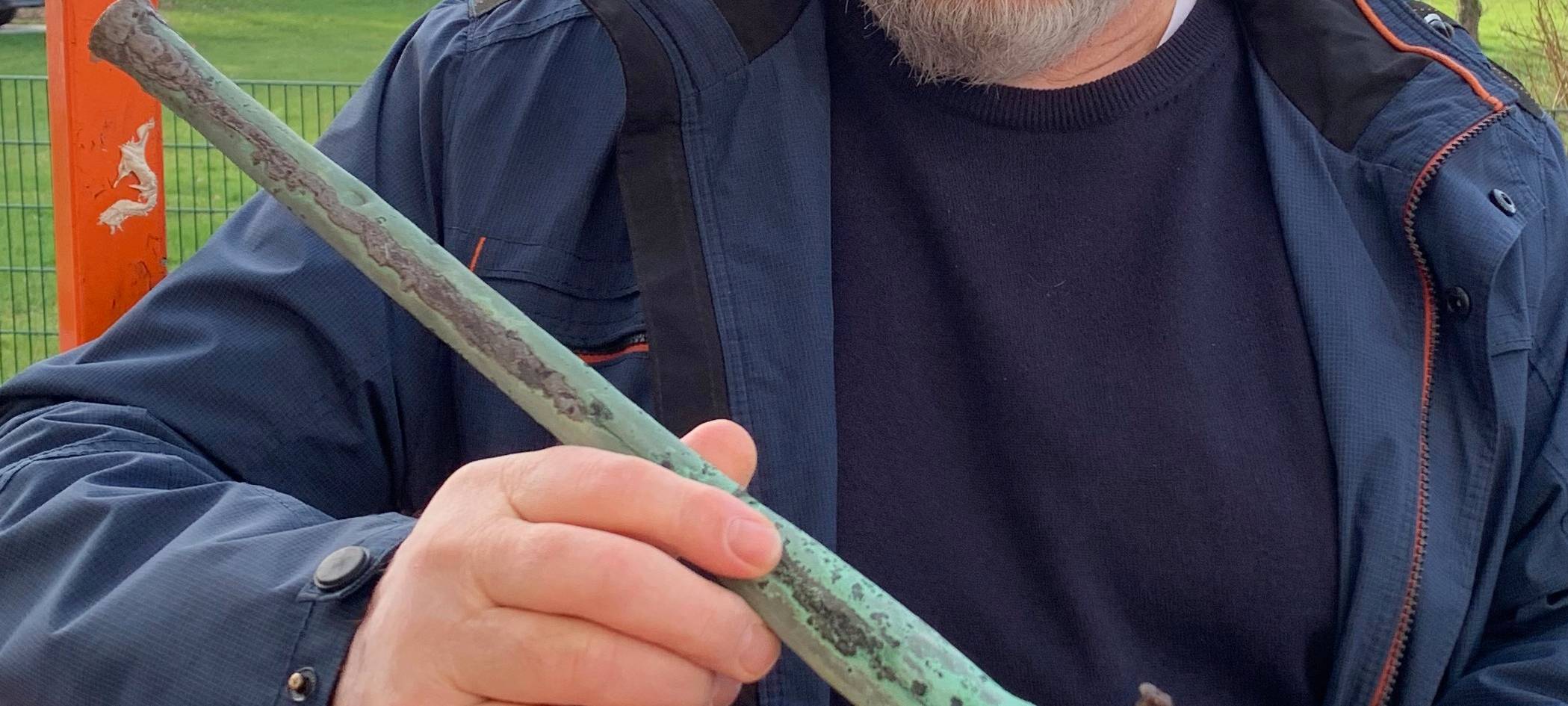 Wetterhahn in Hemer gesichert