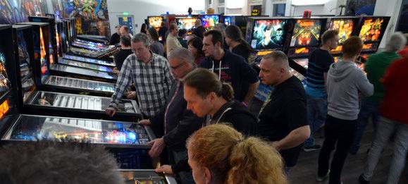 Kein Scherz: In NRW findet eine Flipper-Meisterschaft statt