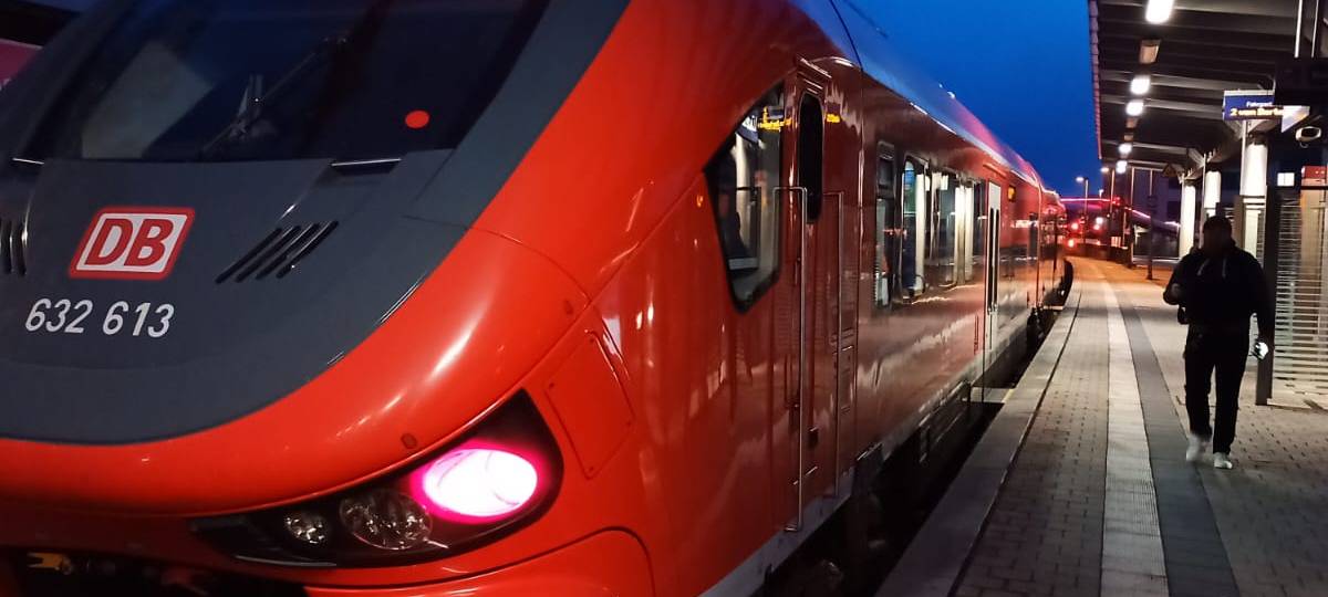 Marode Brücke: Bahnstrecke bei Meinerzhagen weiter dicht