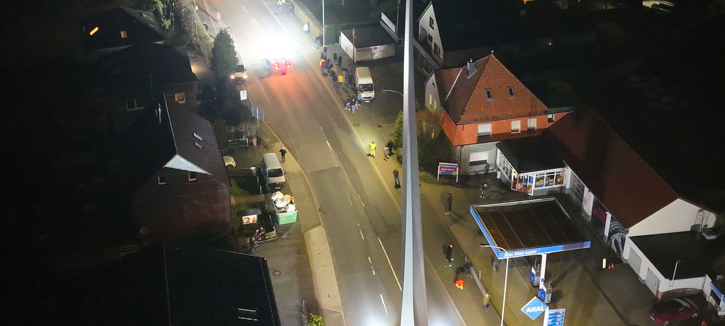 Erst Drohnenaufnahmen zeigen die gewaltige Größe der Fracht.