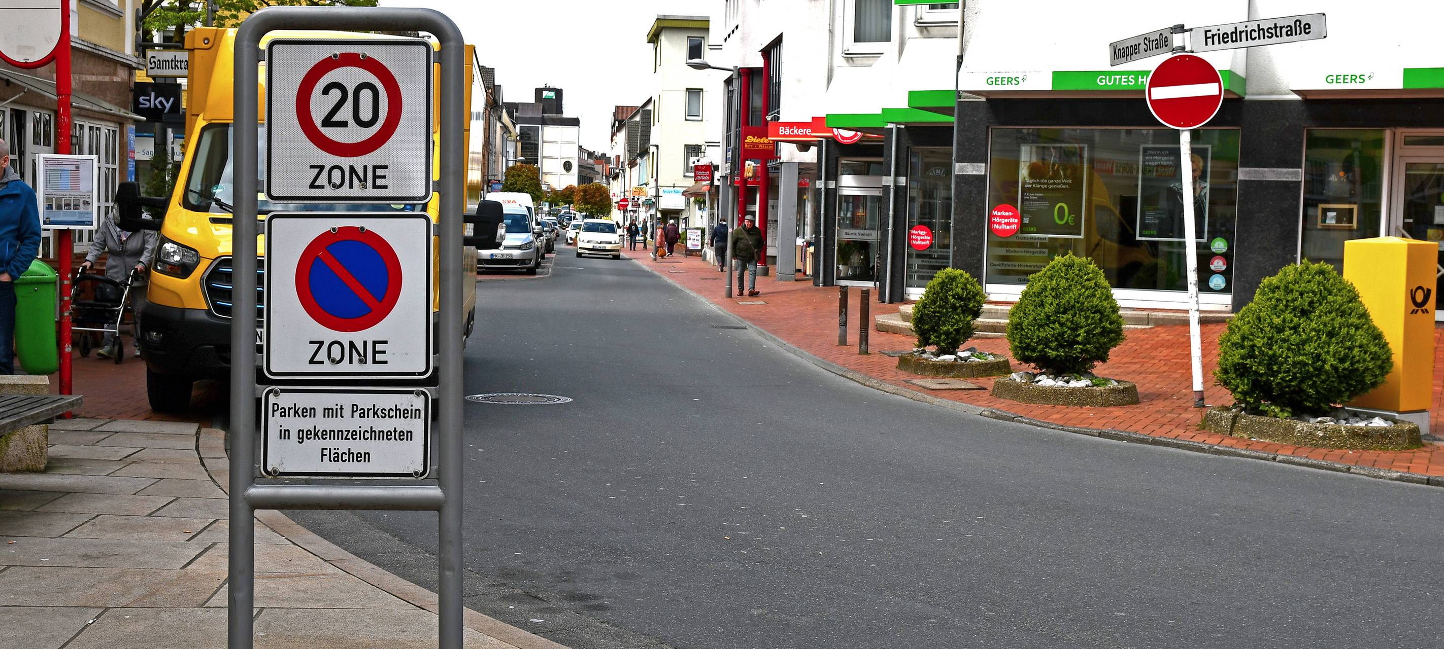 "Knapper Straße" Lüdenscheid: Tempo 20-Zone