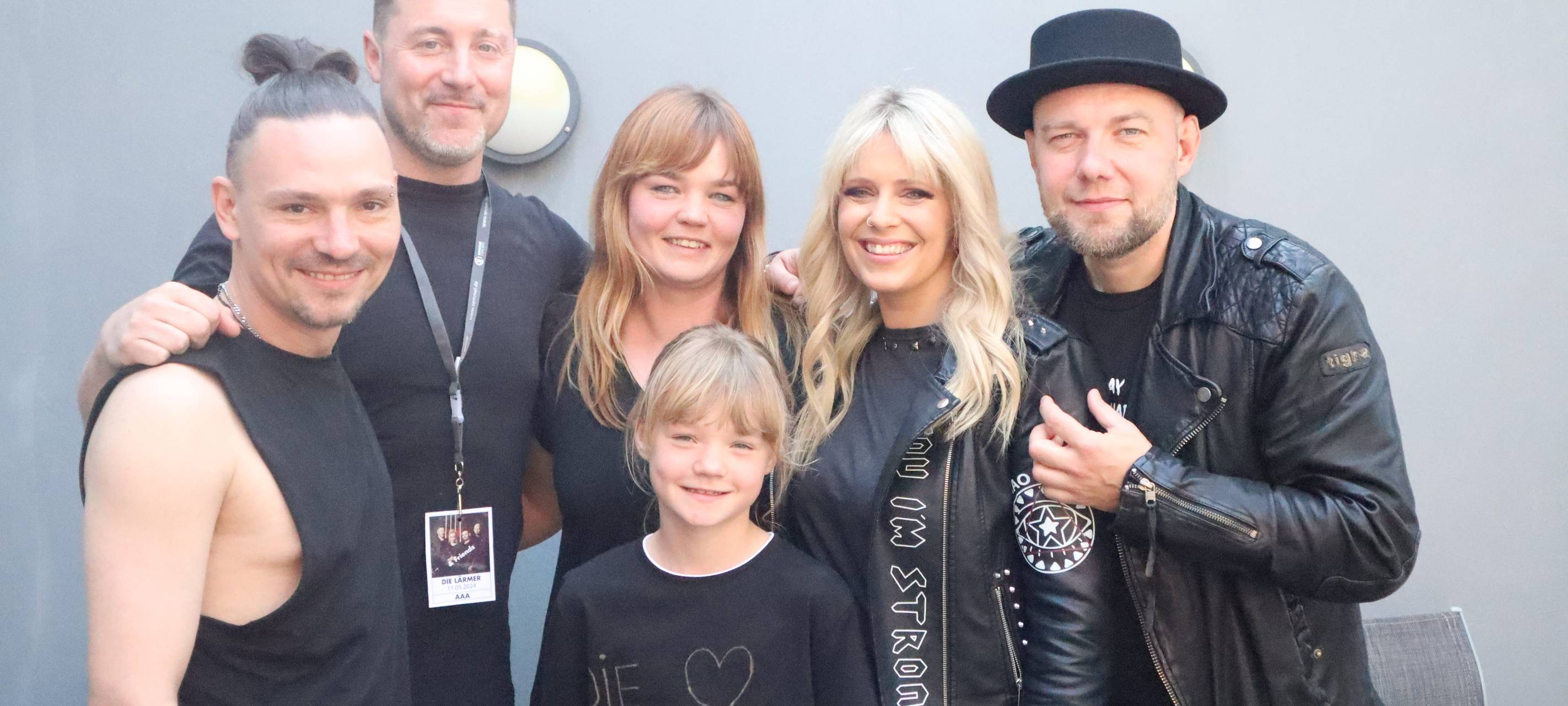 Tausende feiern Die Lärmer in Hemer