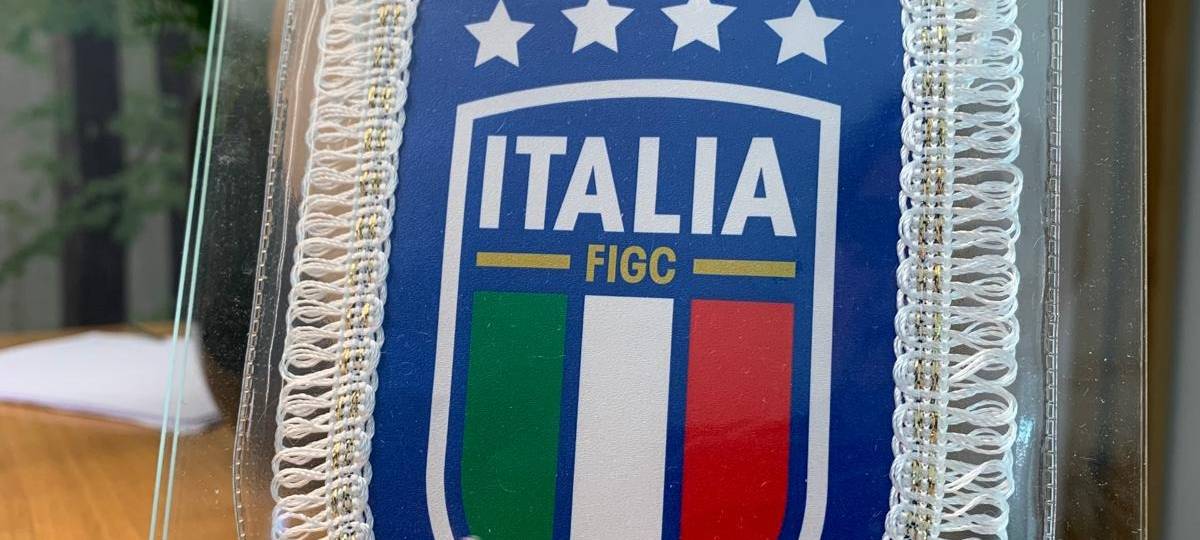 Vorbereitung für Fußball EM: Italien Botschafter besucht Iserlohn