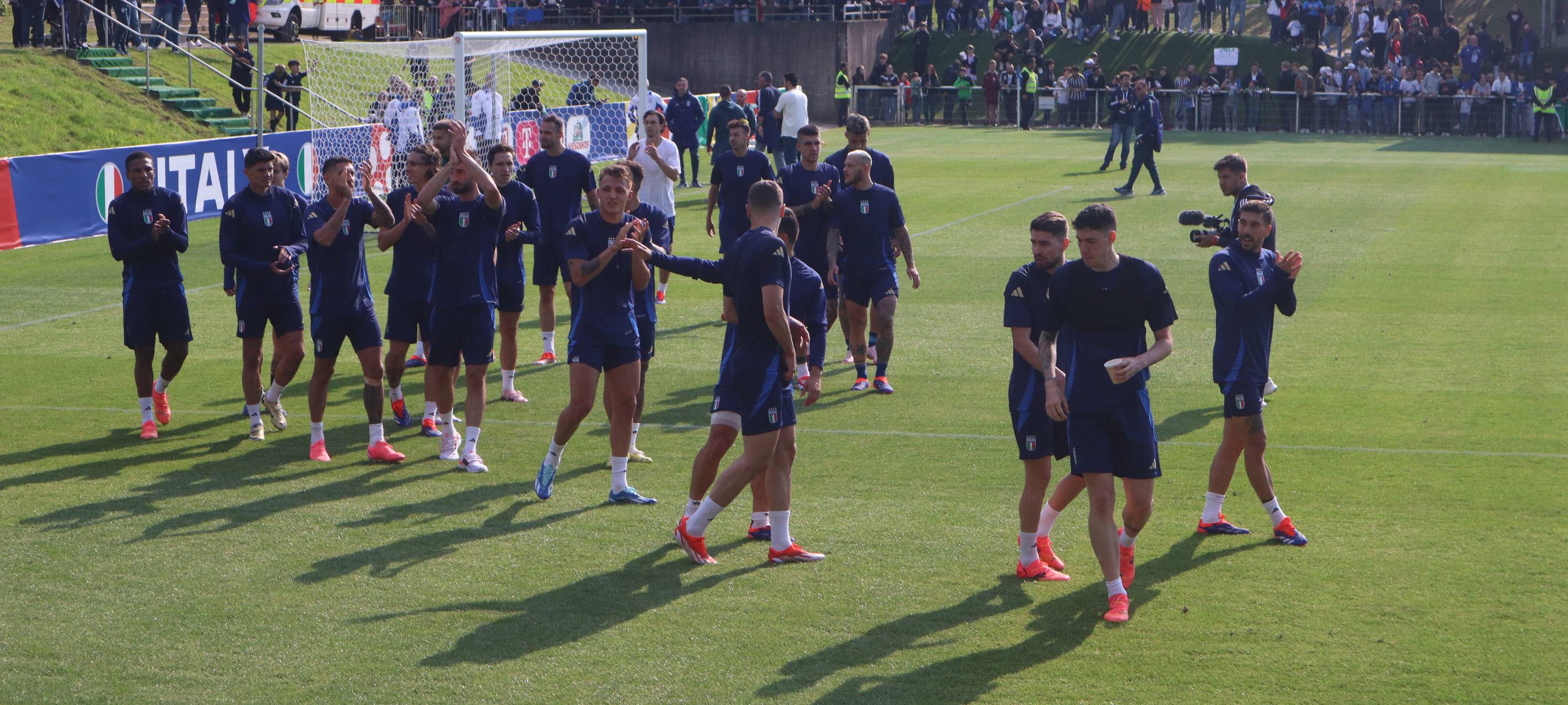 So war das öffentliche Training der Italiener in Iserlohn