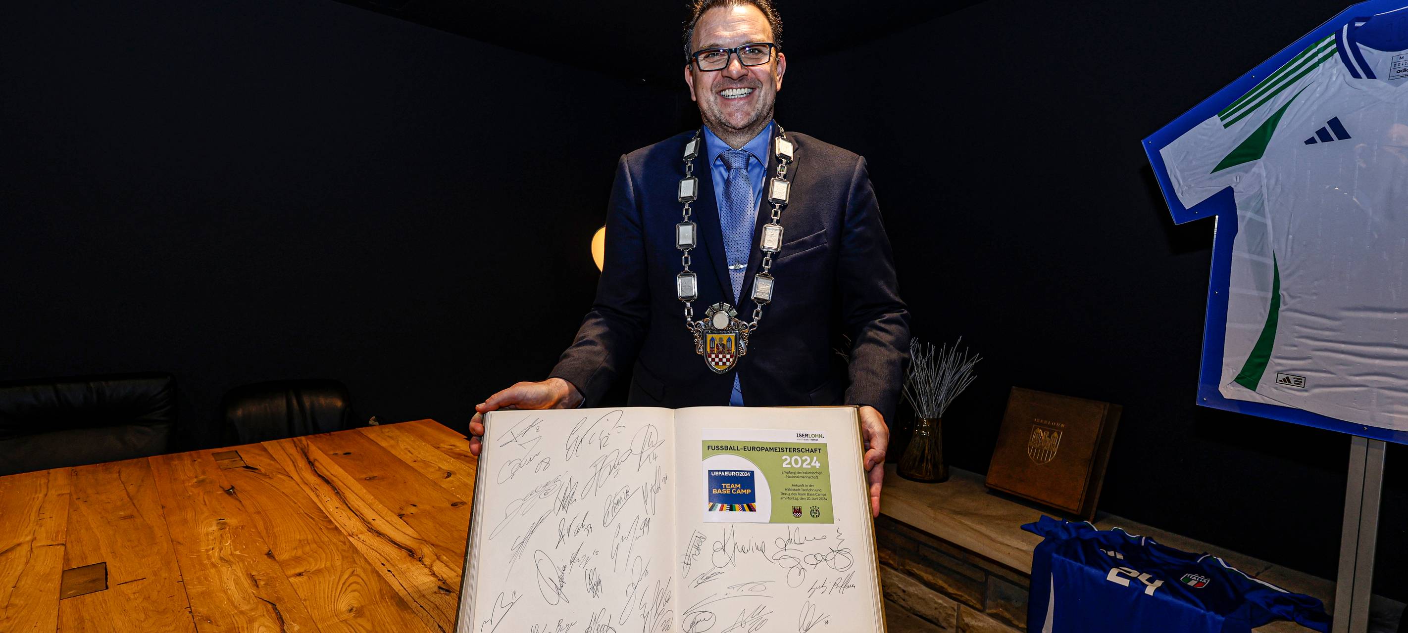 Italienische Fußball-Nationalmannschaft in Iserlohn angekommen