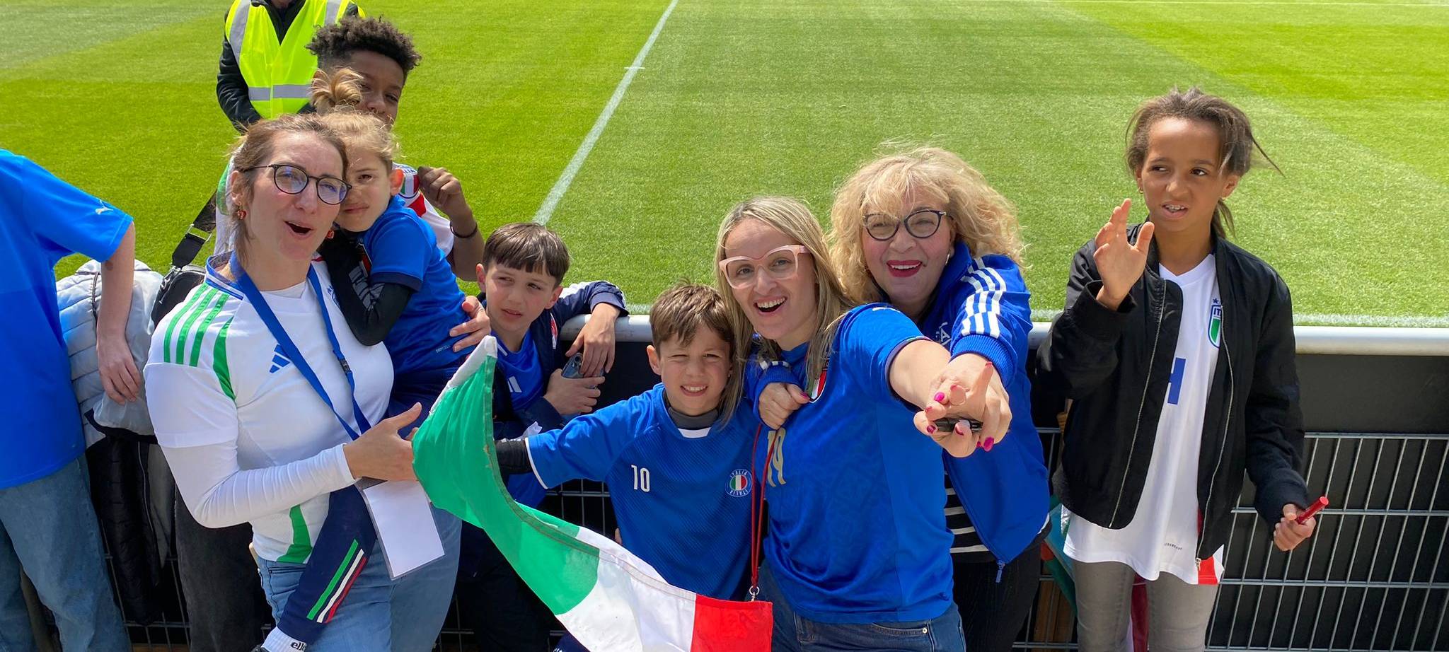 Italienische Fußball-Nationalmannschaft begeistert Fans in Iserlohn