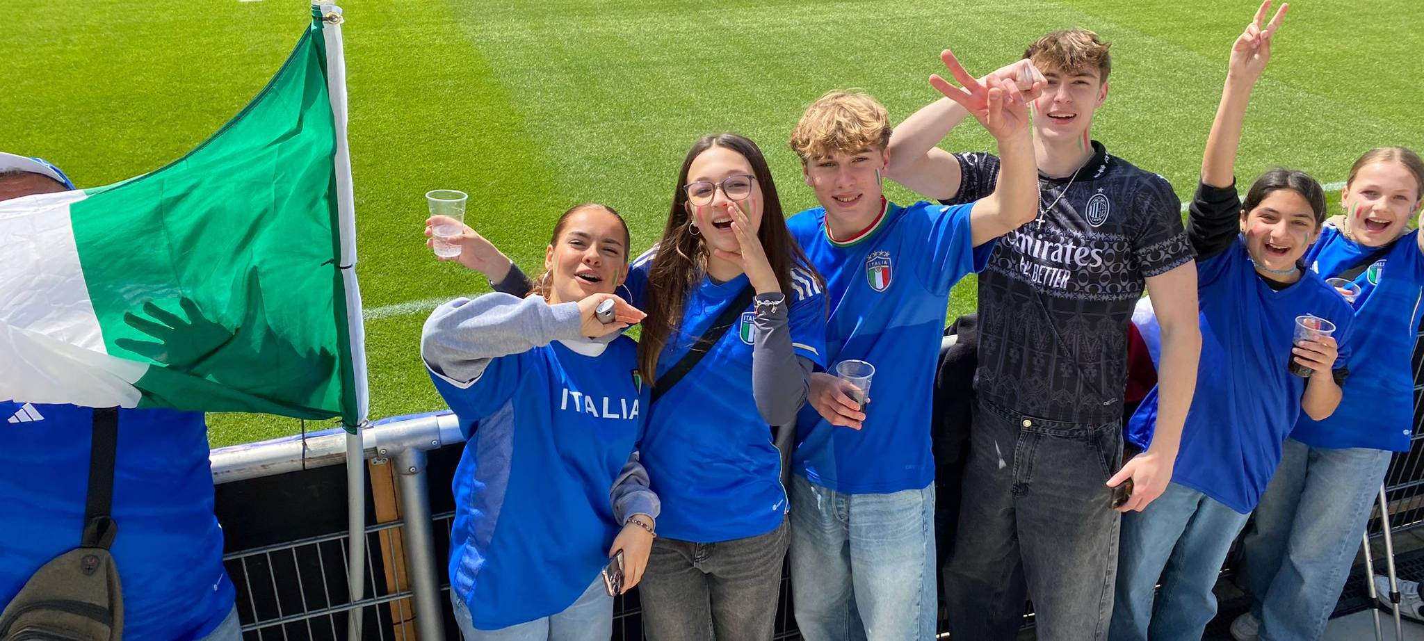 Italienische Fußball-Nationalmannschaft begeistert Fans in Iserlohn