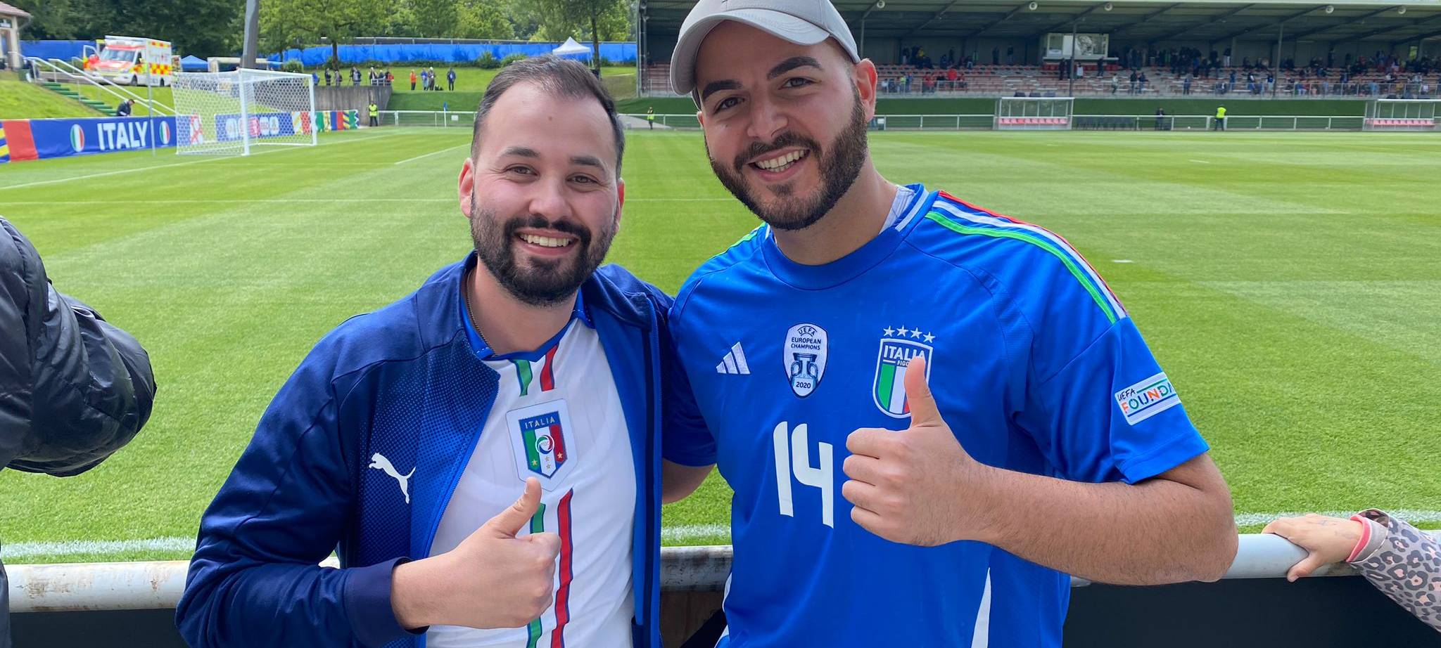 Italienische Fußball-Nationalmannschaft begeistert Fans in Iserlohn
