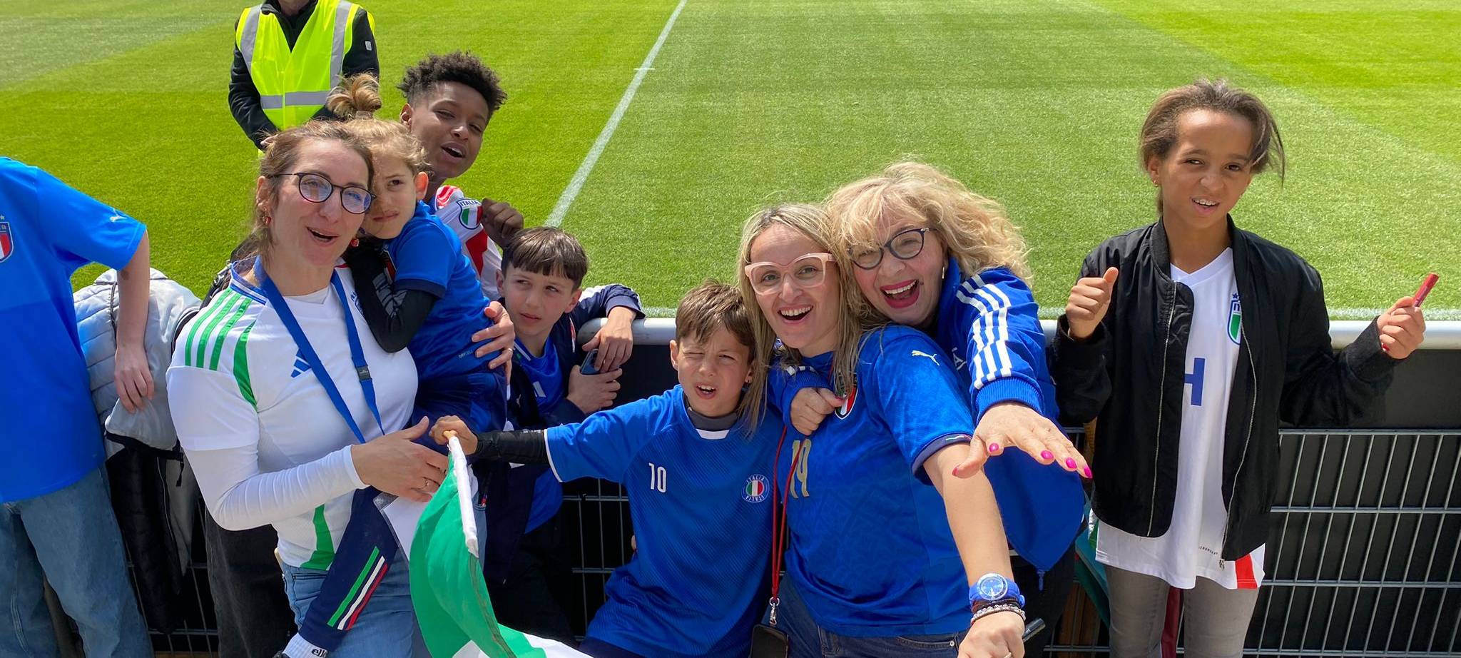 Italienische Fußball-Nationalmannschaft begeistert Fans in Iserlohn