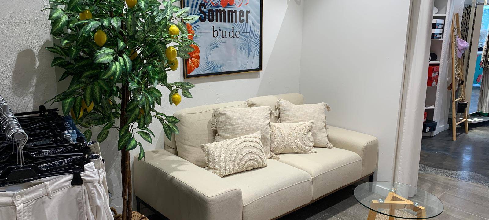 Eigener Azubi-Store "Sommer-B&Ude" in Iserlohn