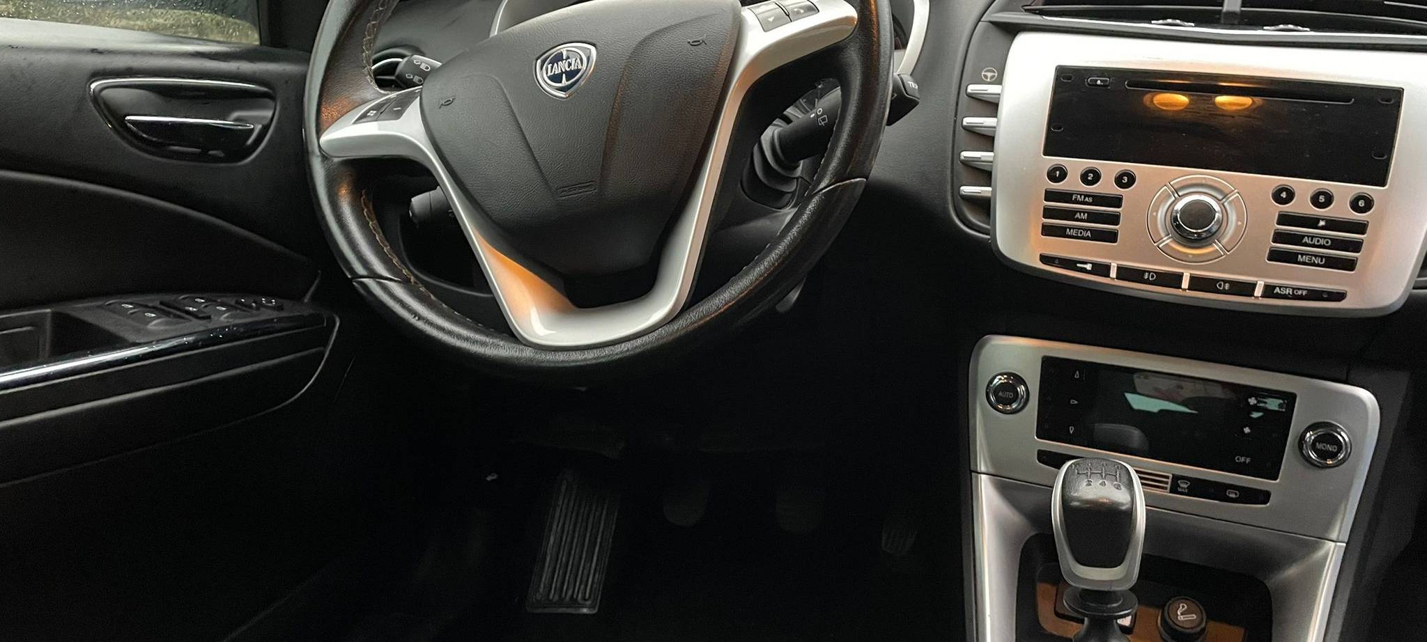 Iserlohn: Verkehrschaos vor Schulen - Stadt bittet Eltern um Mithilfe