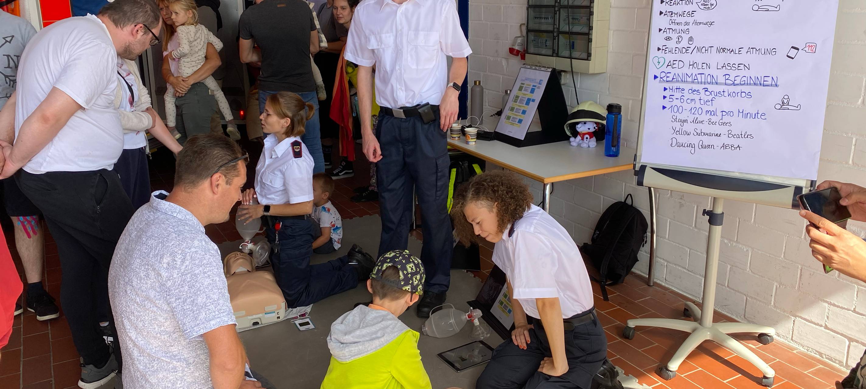 Tag der offenen Tür: Feuerwehr Iserlohn und Floriansdorf