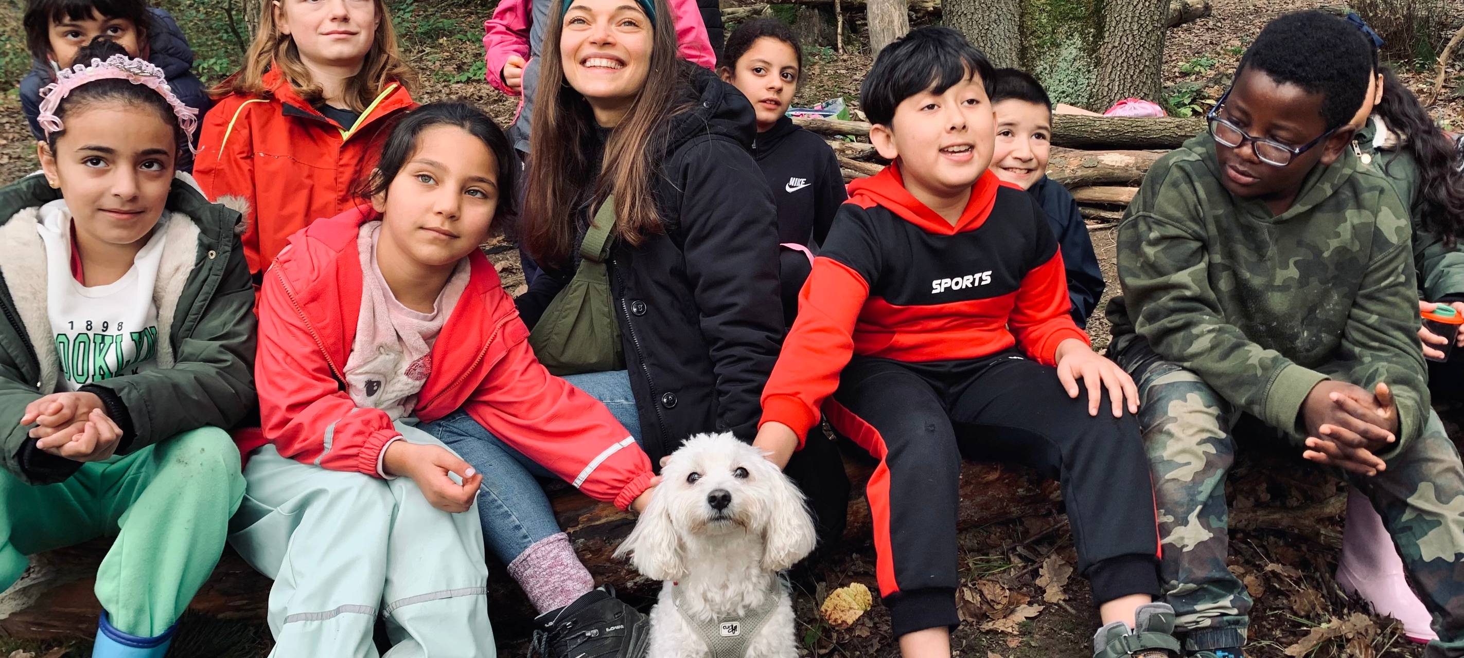Kinder lernen Deutsch im Letmather Wald