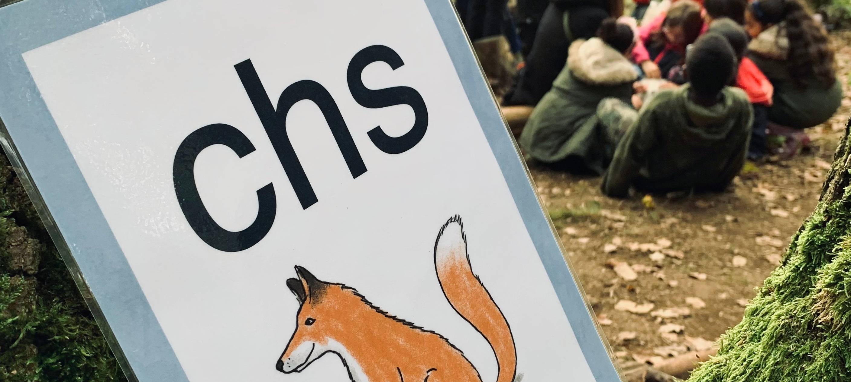 Kinder lernen Deutsch im Letmather Wald